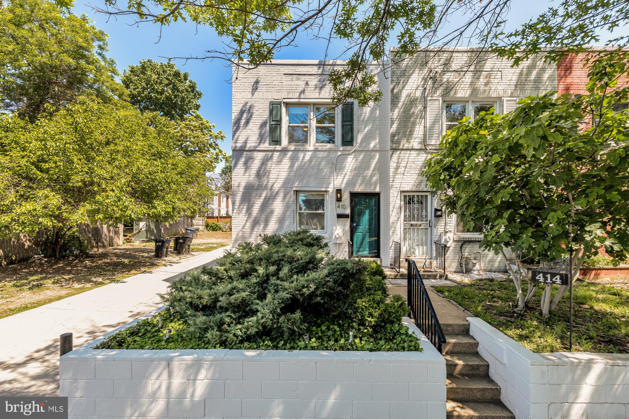 410 FRANKLIN STREET NE