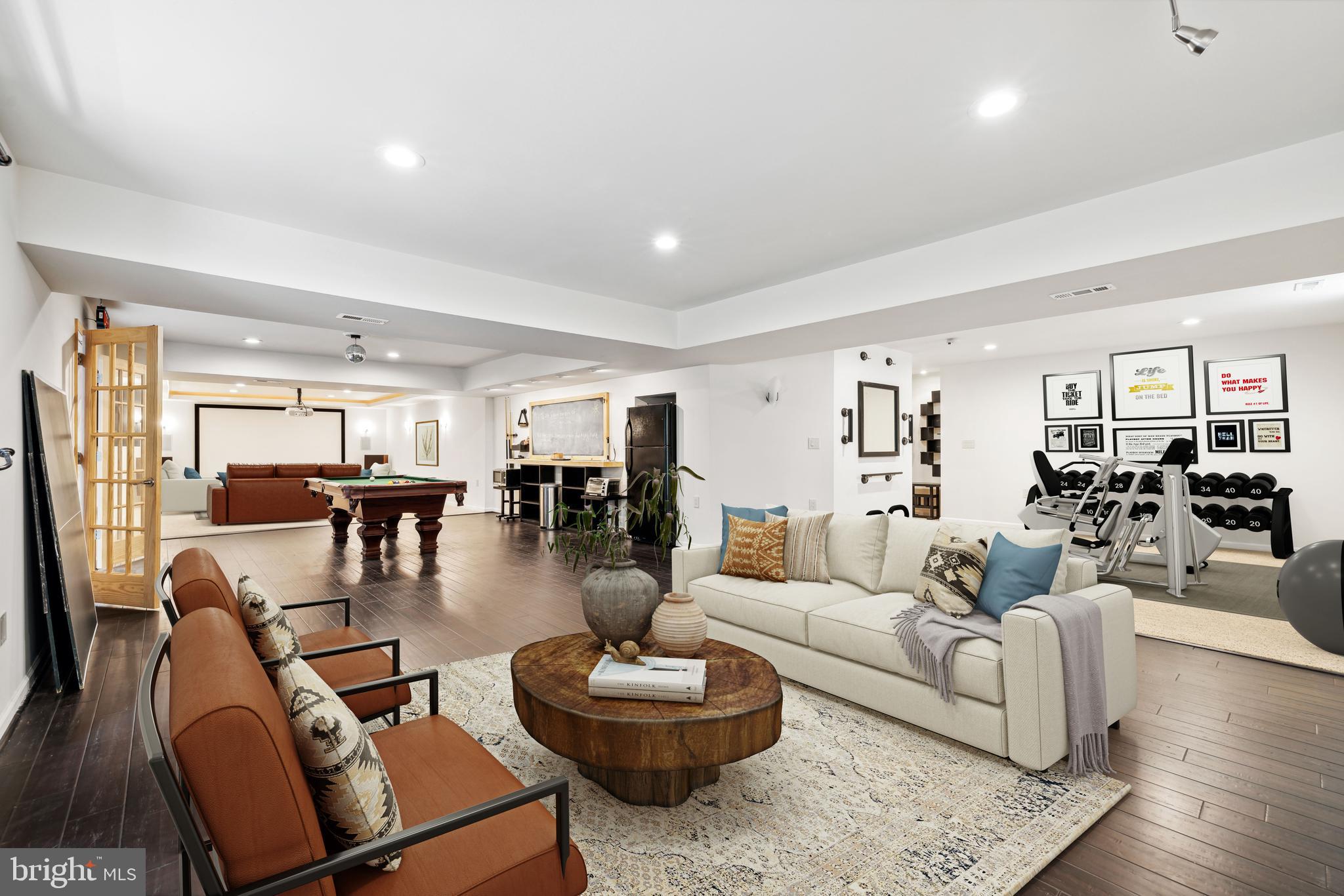 VILLAGES OF URBANA - Residential