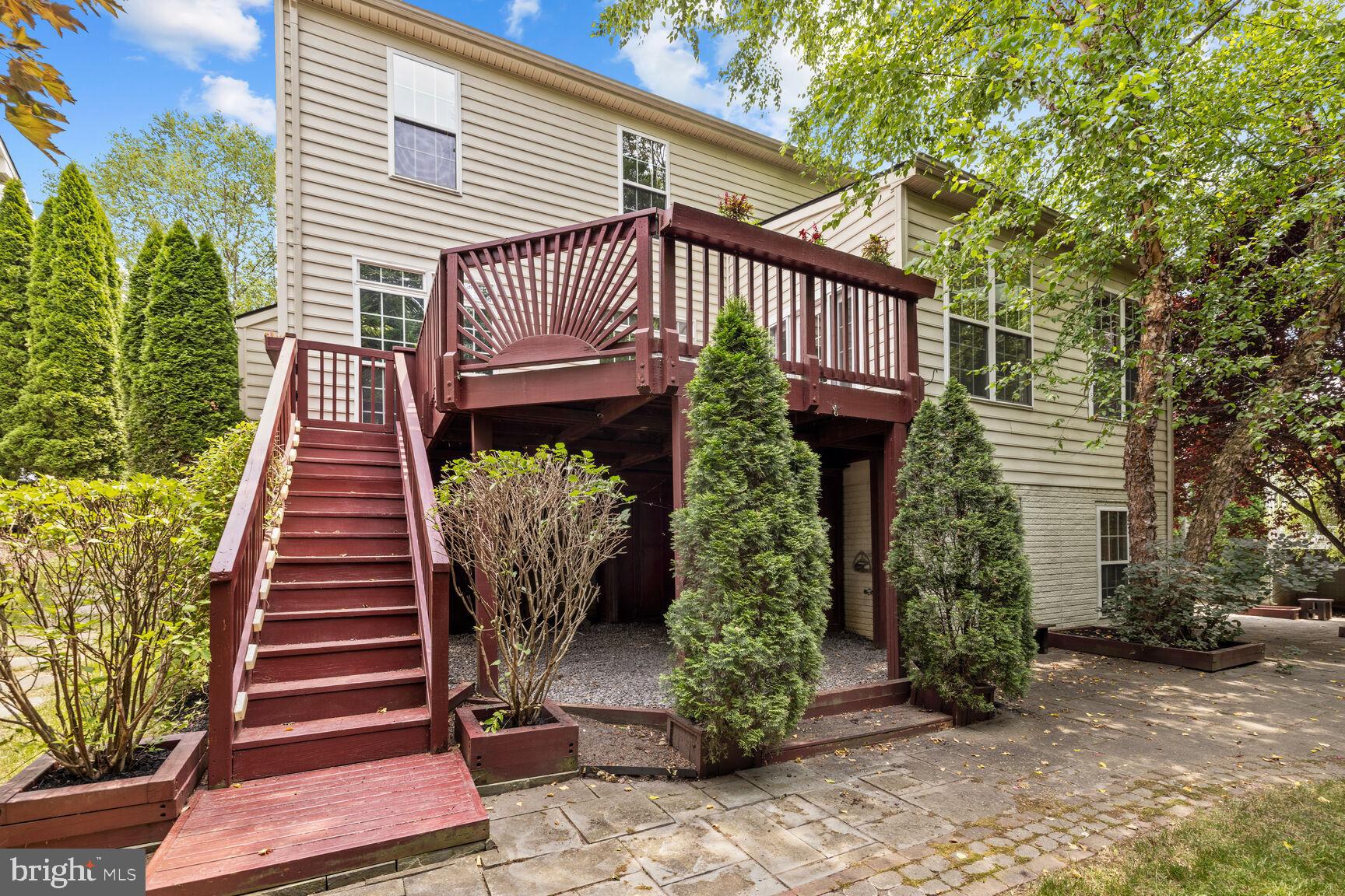 VILLAGES OF URBANA - Residential