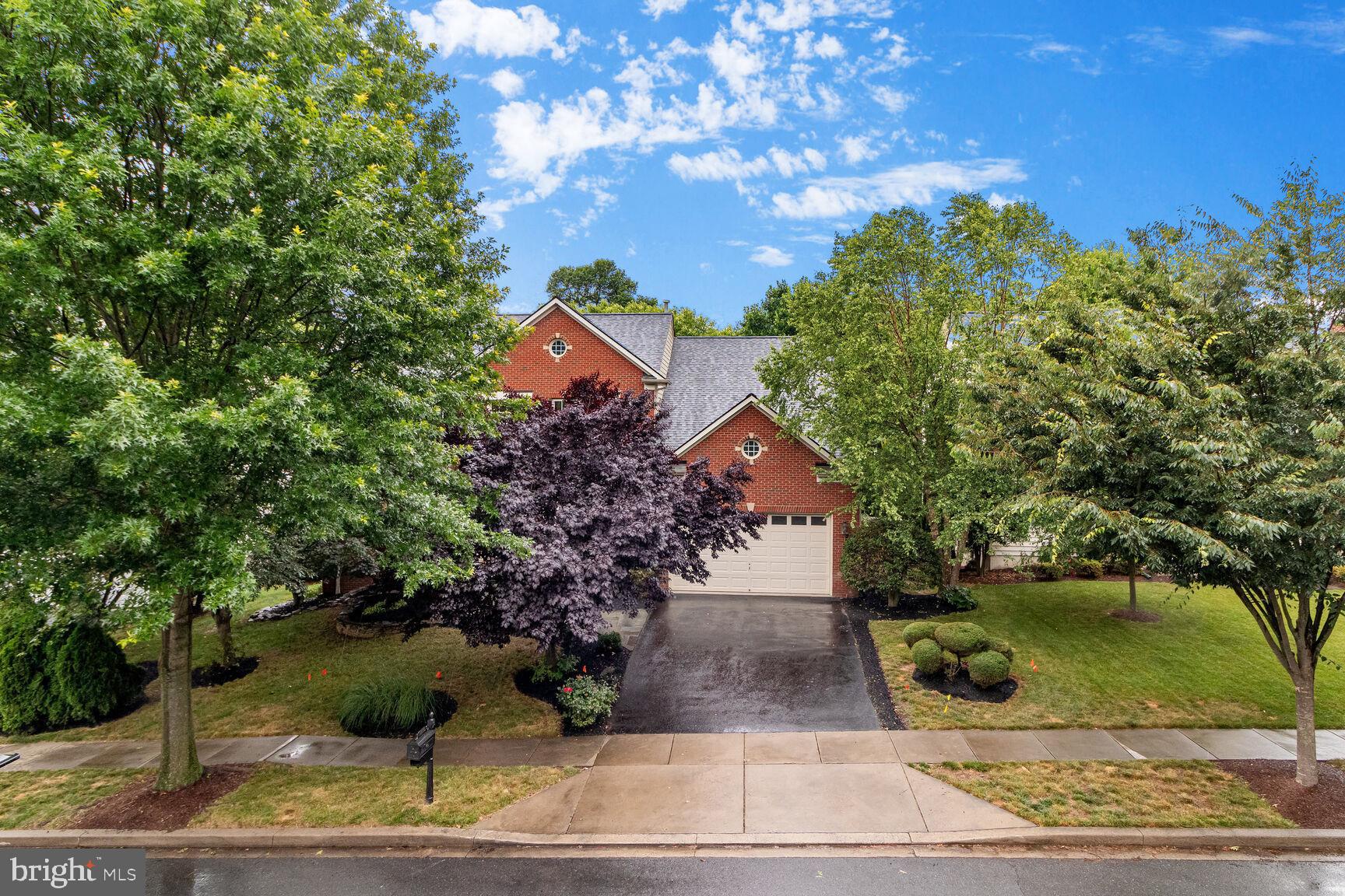 VILLAGES OF URBANA - Residential