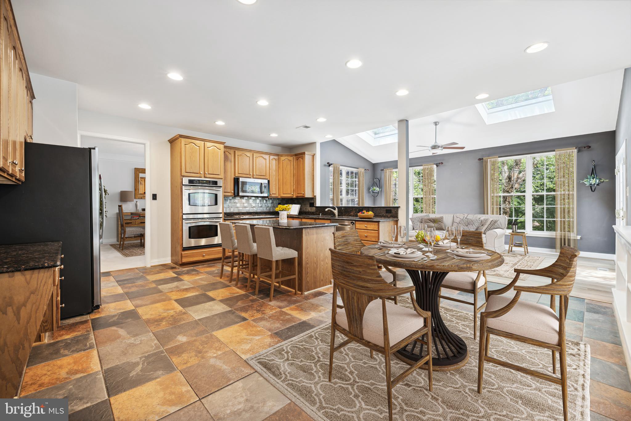 VILLAGES OF URBANA - Residential