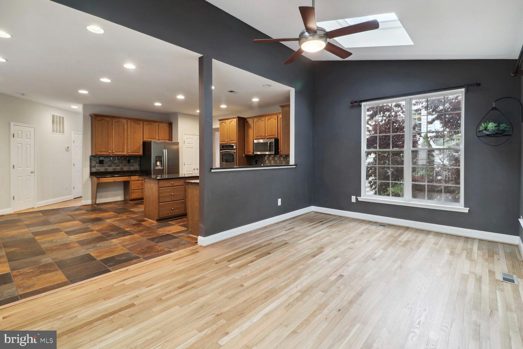 VILLAGES OF URBANA - Residential