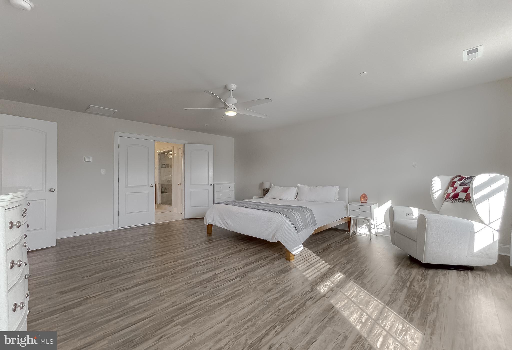 MEADOWS AT TOWN RUN - Residential