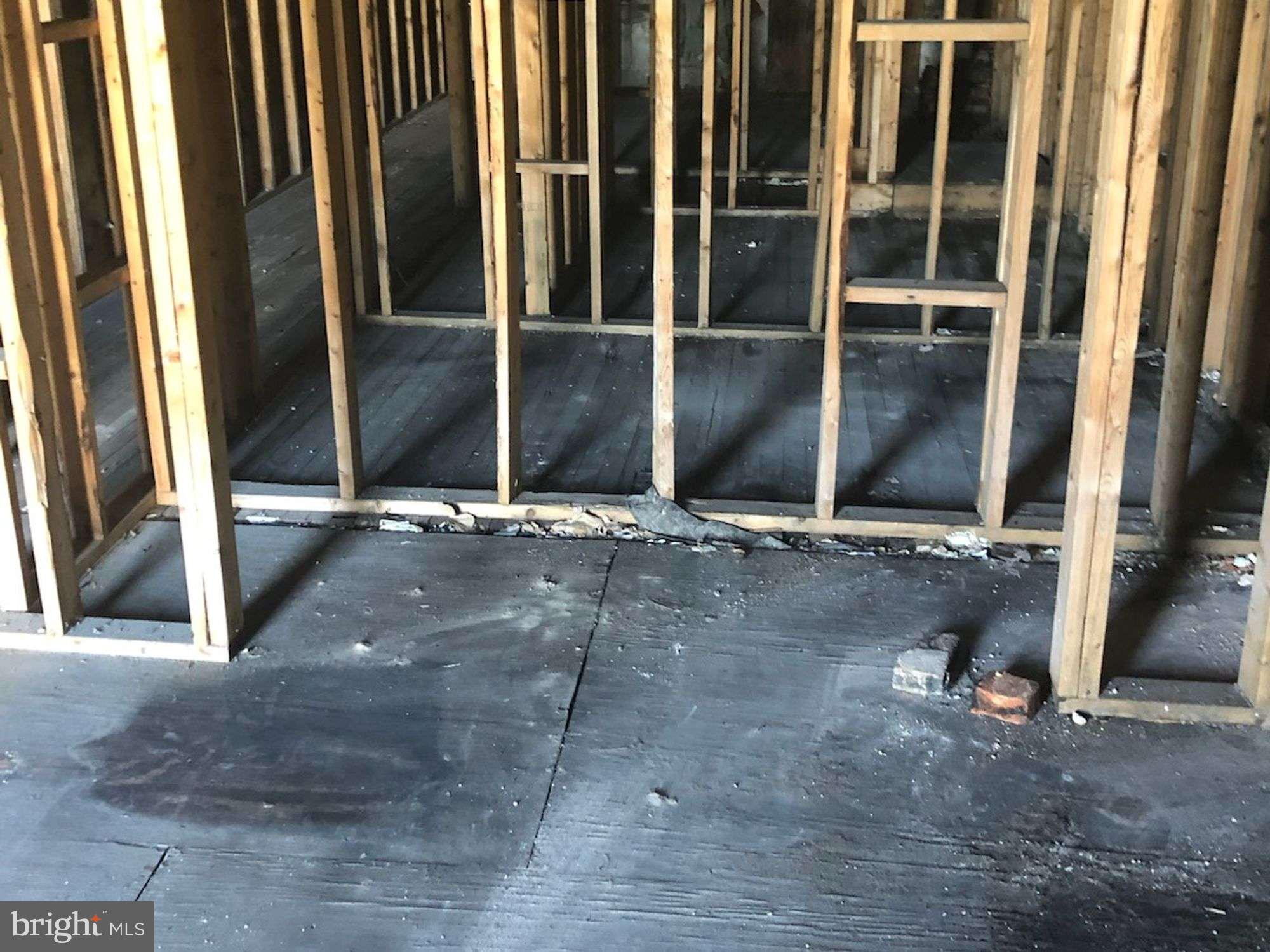 WESTPORT - Residential