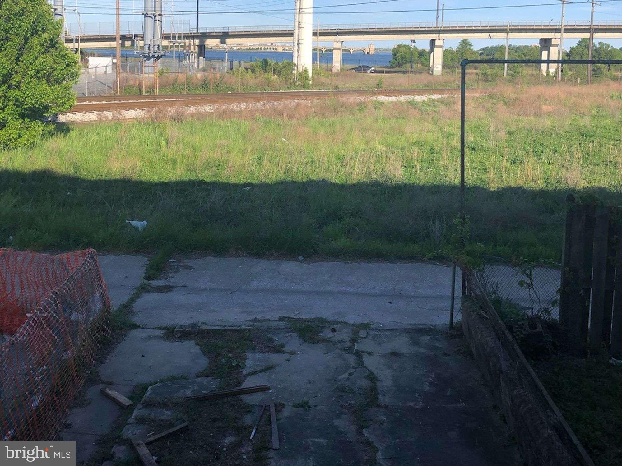 WESTPORT - Residential