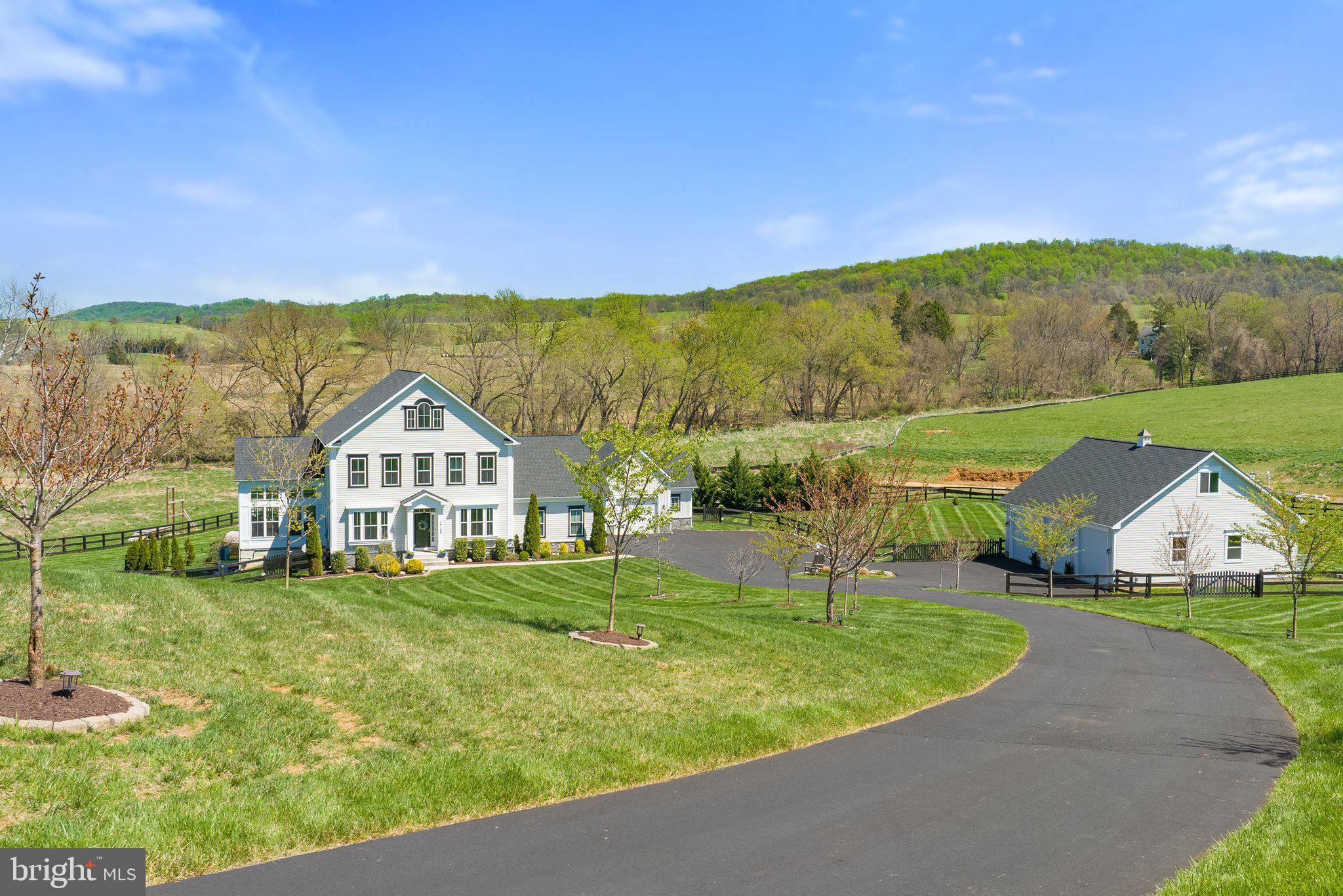 WATERFORD - Residential