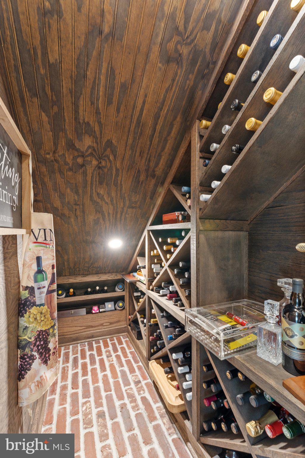 WATERFORD - Residential