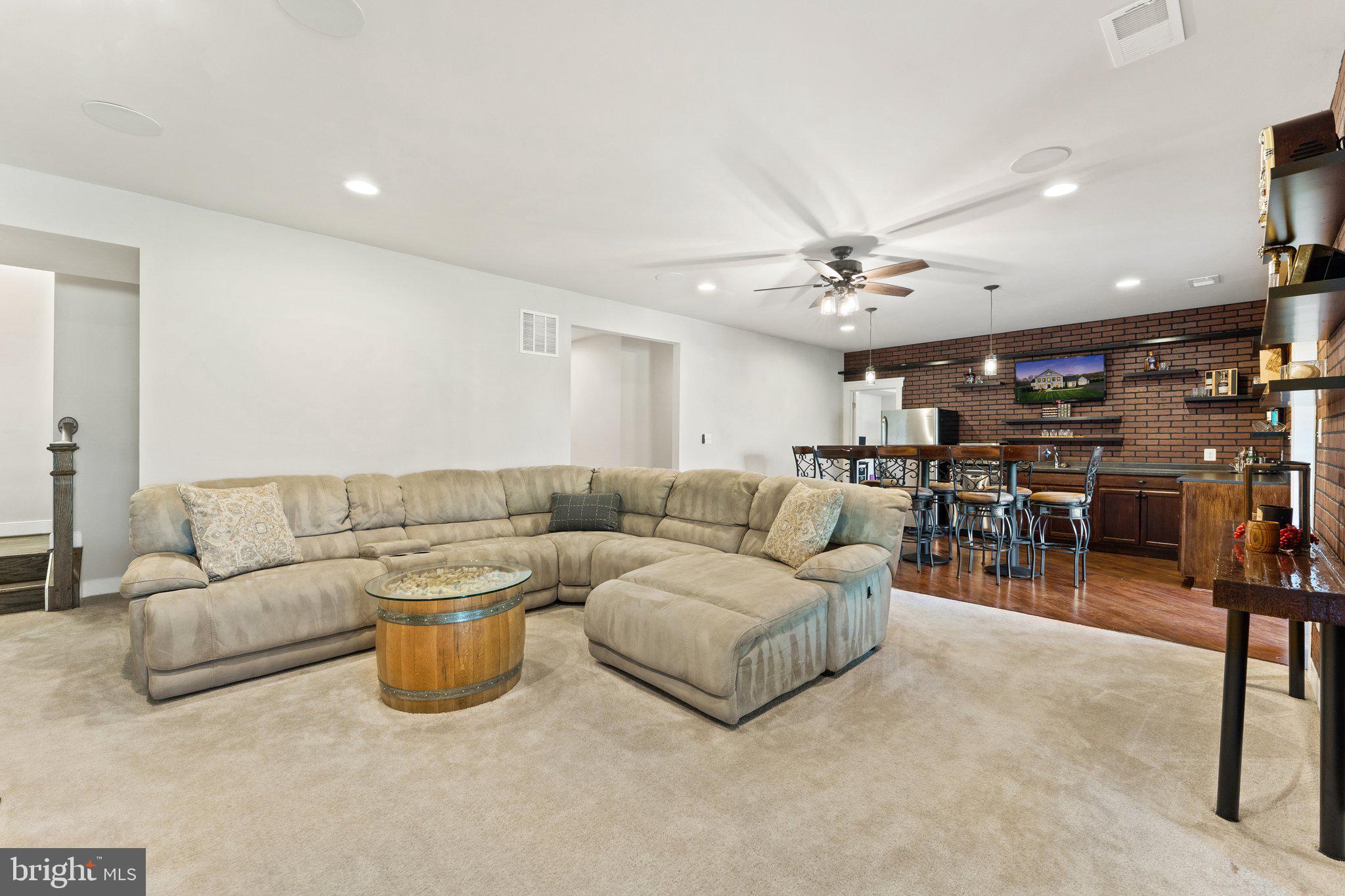 WATERFORD - Residential