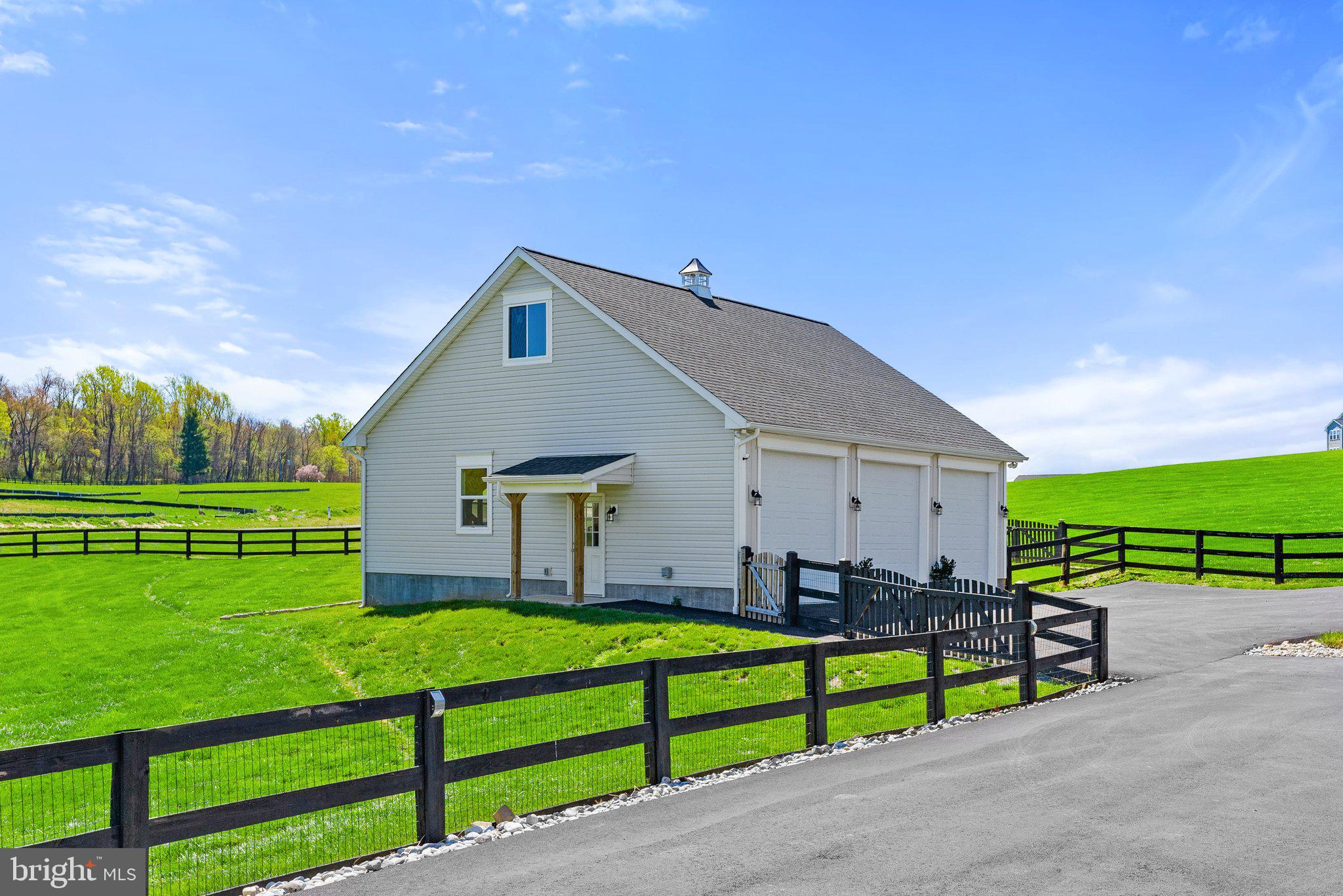 WATERFORD - Residential