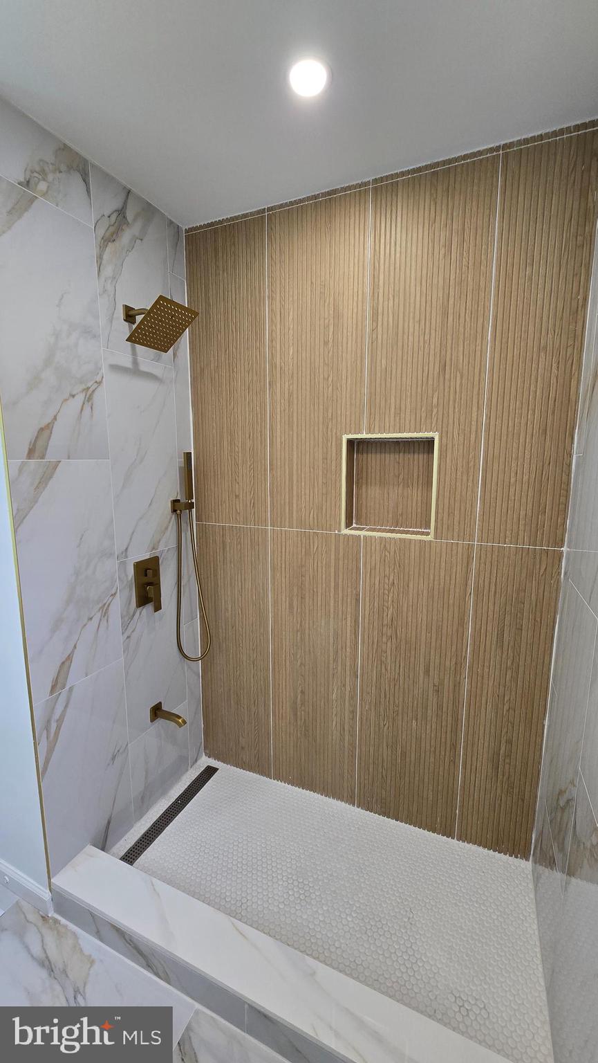 DISTRICT HEIGHTS - Residential