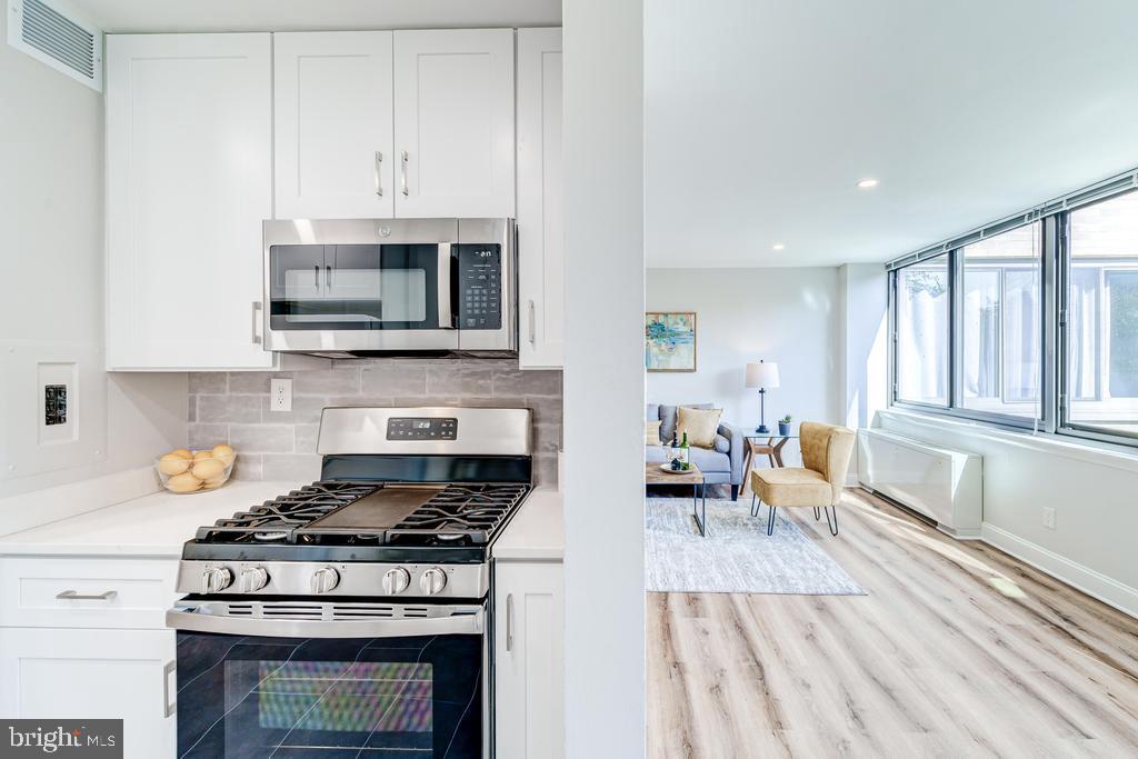 MADISON CONDOMINIUM - Residential