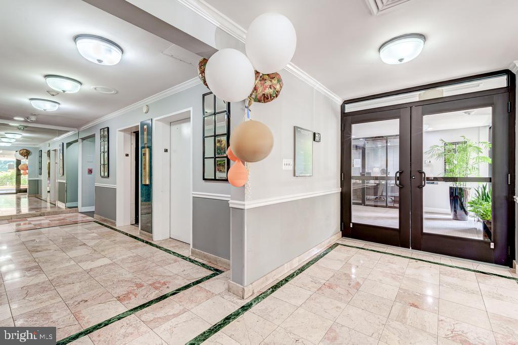 MADISON CONDOMINIUM - Residential