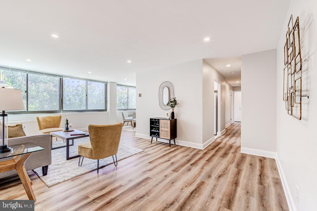 MADISON CONDOMINIUM - Residential