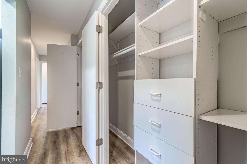 MADISON CONDOMINIUM - Residential