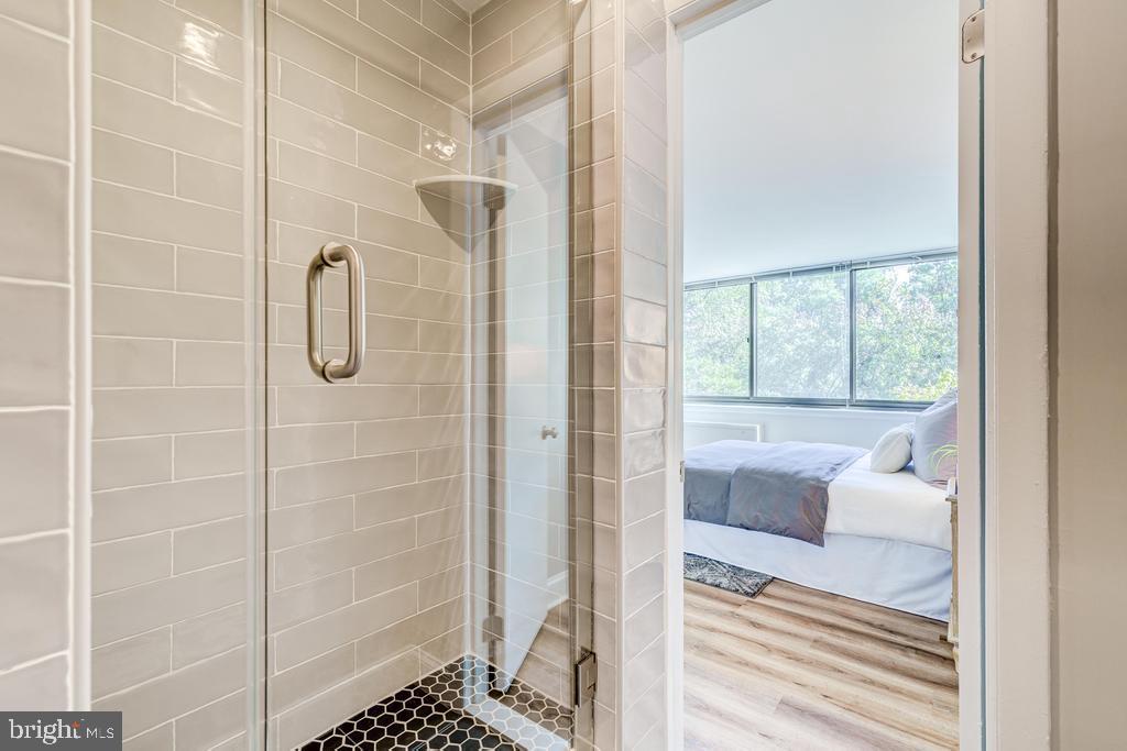 MADISON CONDOMINIUM - Residential