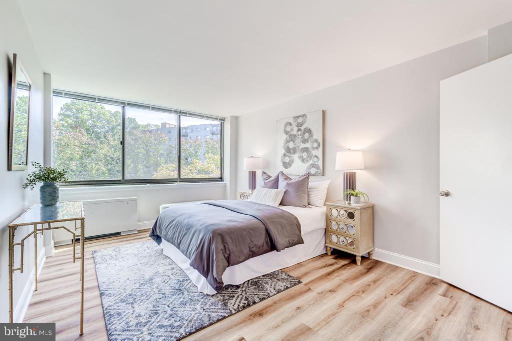 MADISON CONDOMINIUM - Residential