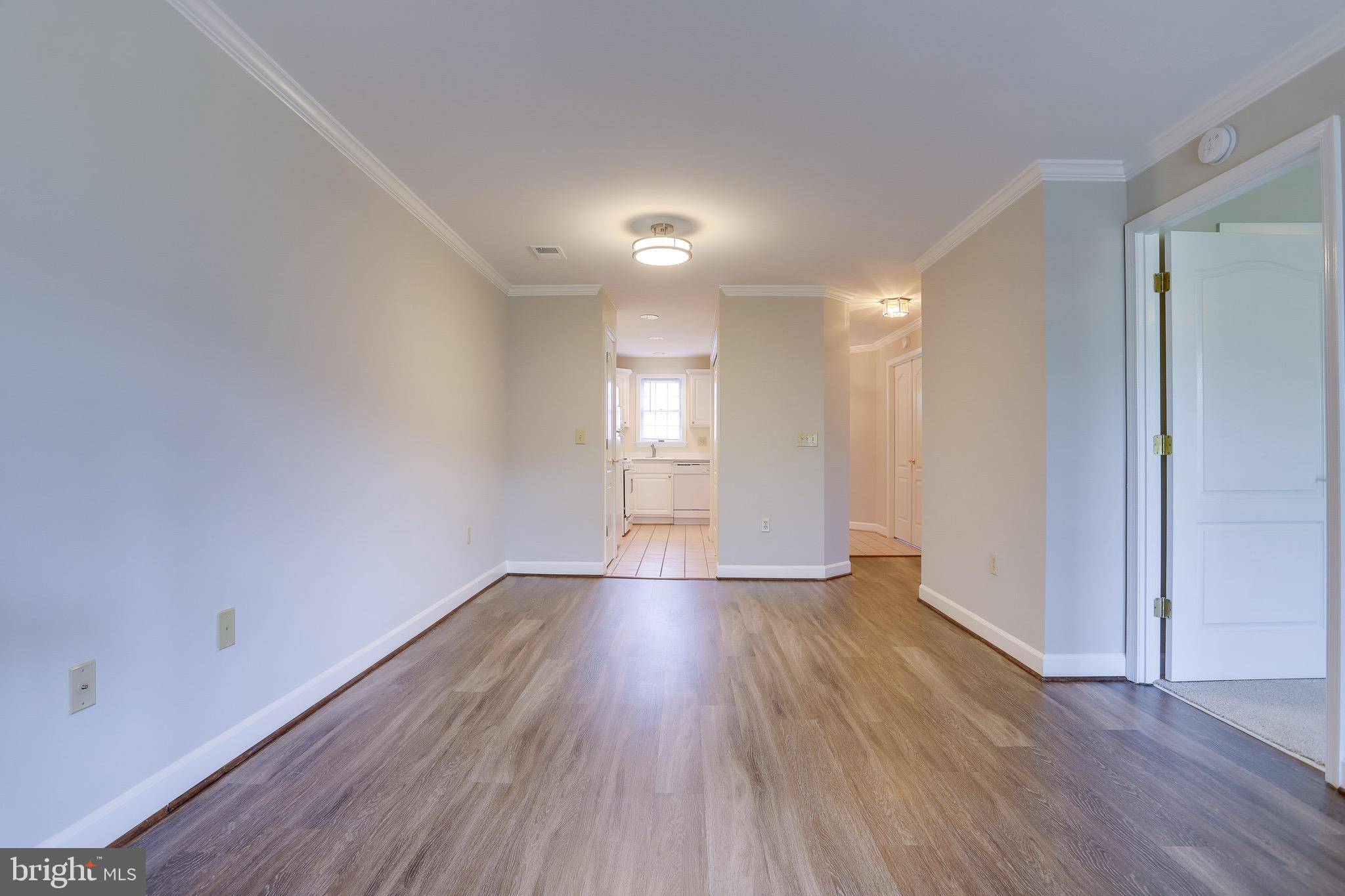 FALLS STATION - Residential Lease