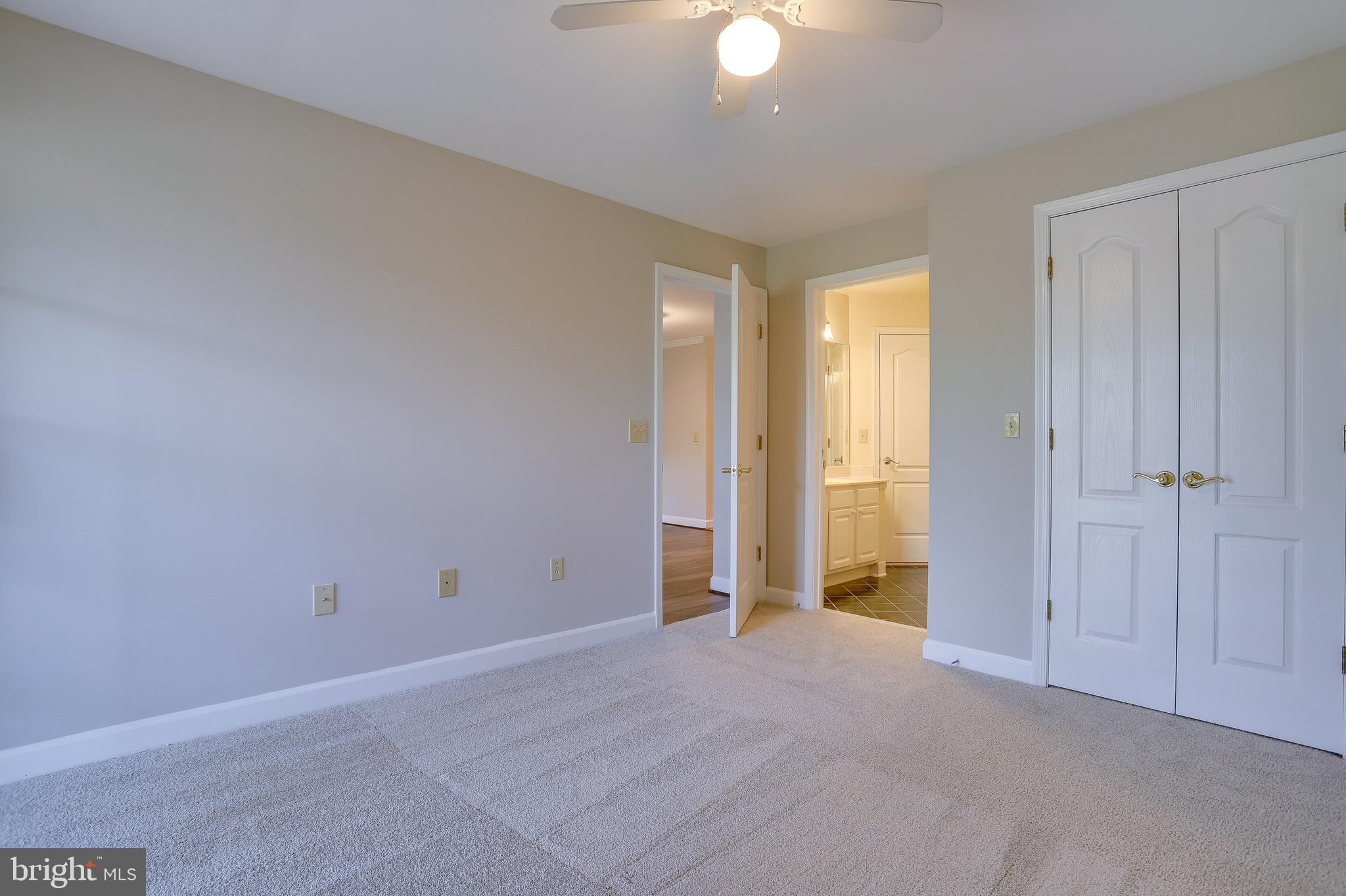 FALLS STATION - Residential Lease