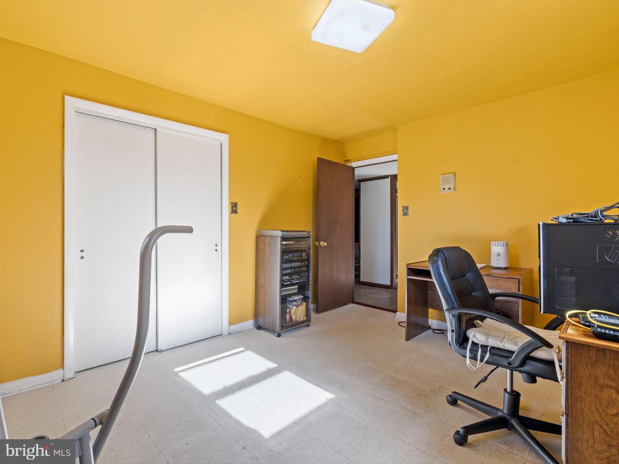 INDIAN QUEEN - Residential