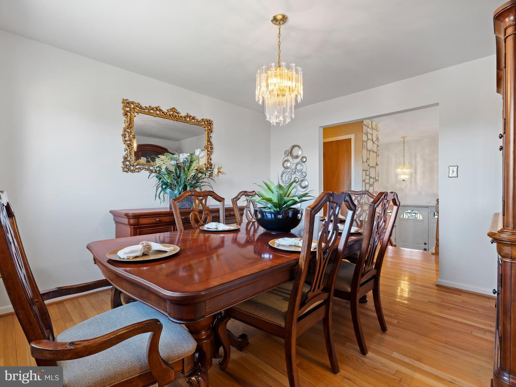 INDIAN QUEEN - Residential