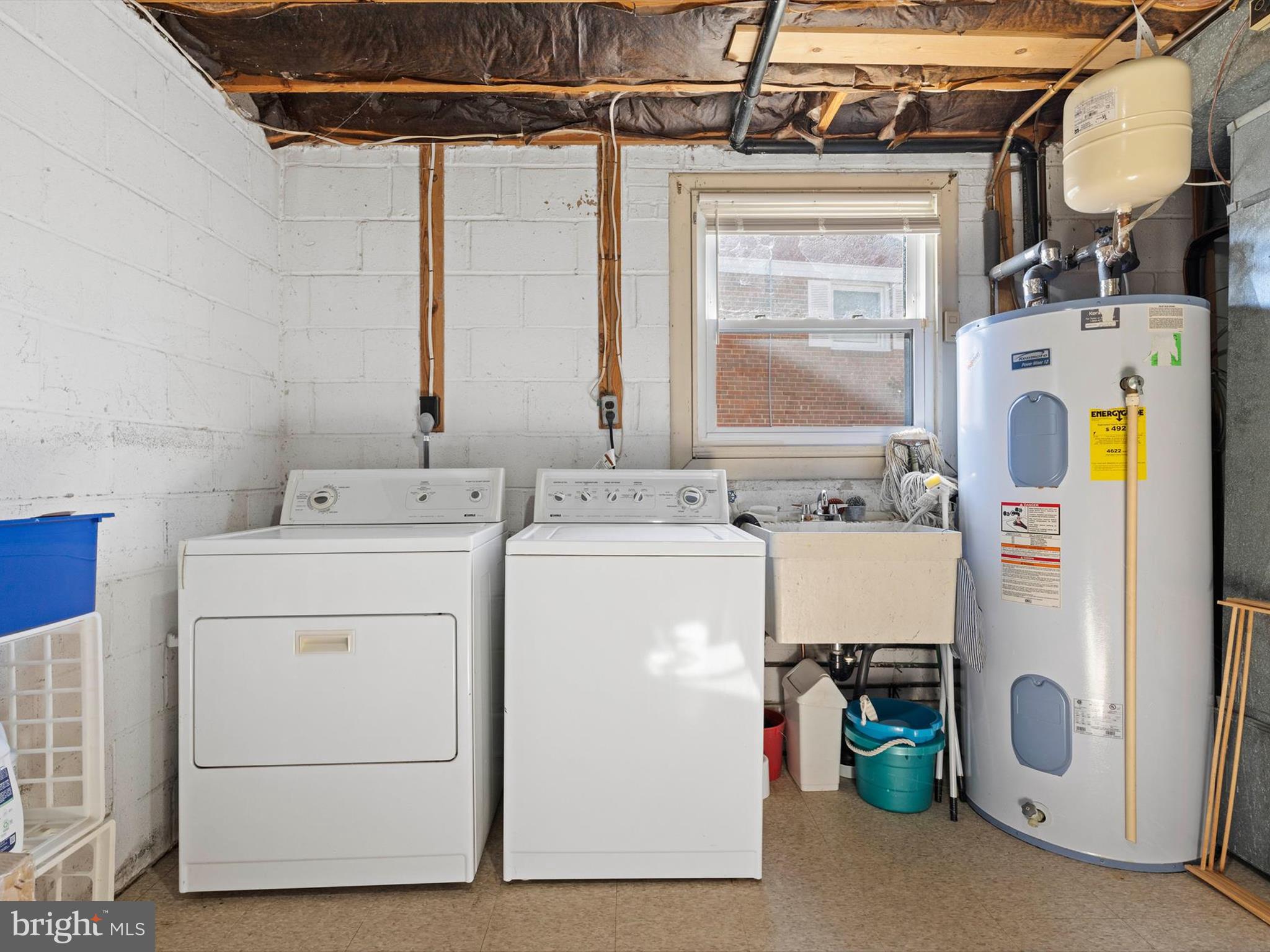 INDIAN QUEEN - Residential