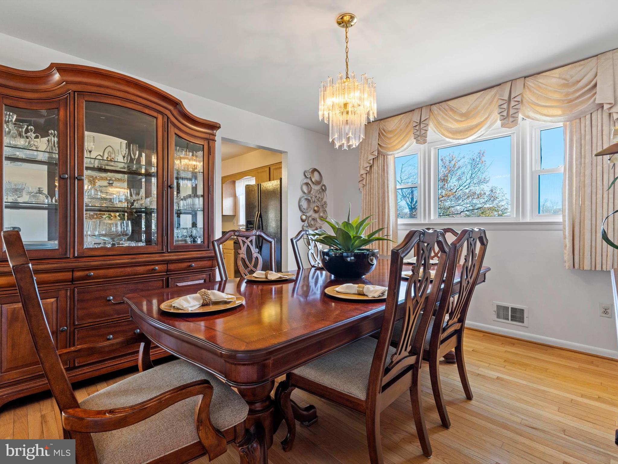 INDIAN QUEEN - Residential