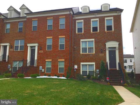 Townhouse For Rent - 13251 Tivoli Lake Blvd Boulevard<br/> Montgomery County, SILVER SPRING, MD 20906