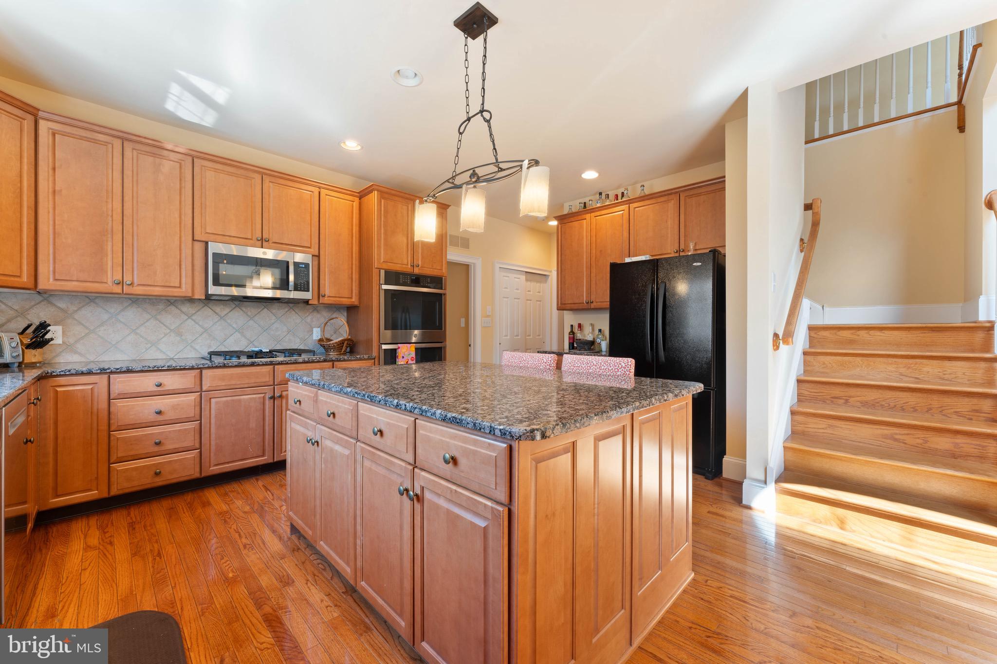 NORTHAMPTON HUNT - Residential