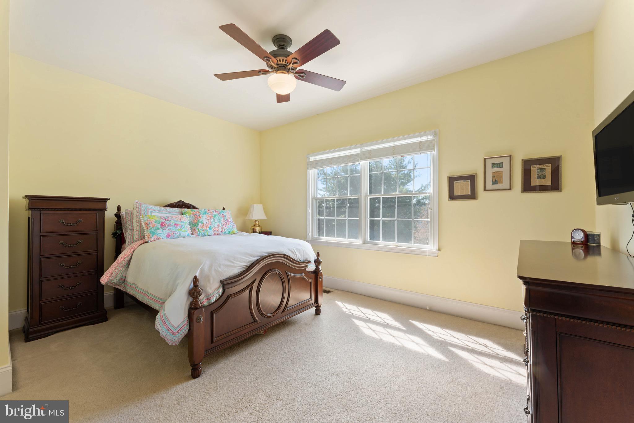 NORTHAMPTON HUNT - Residential