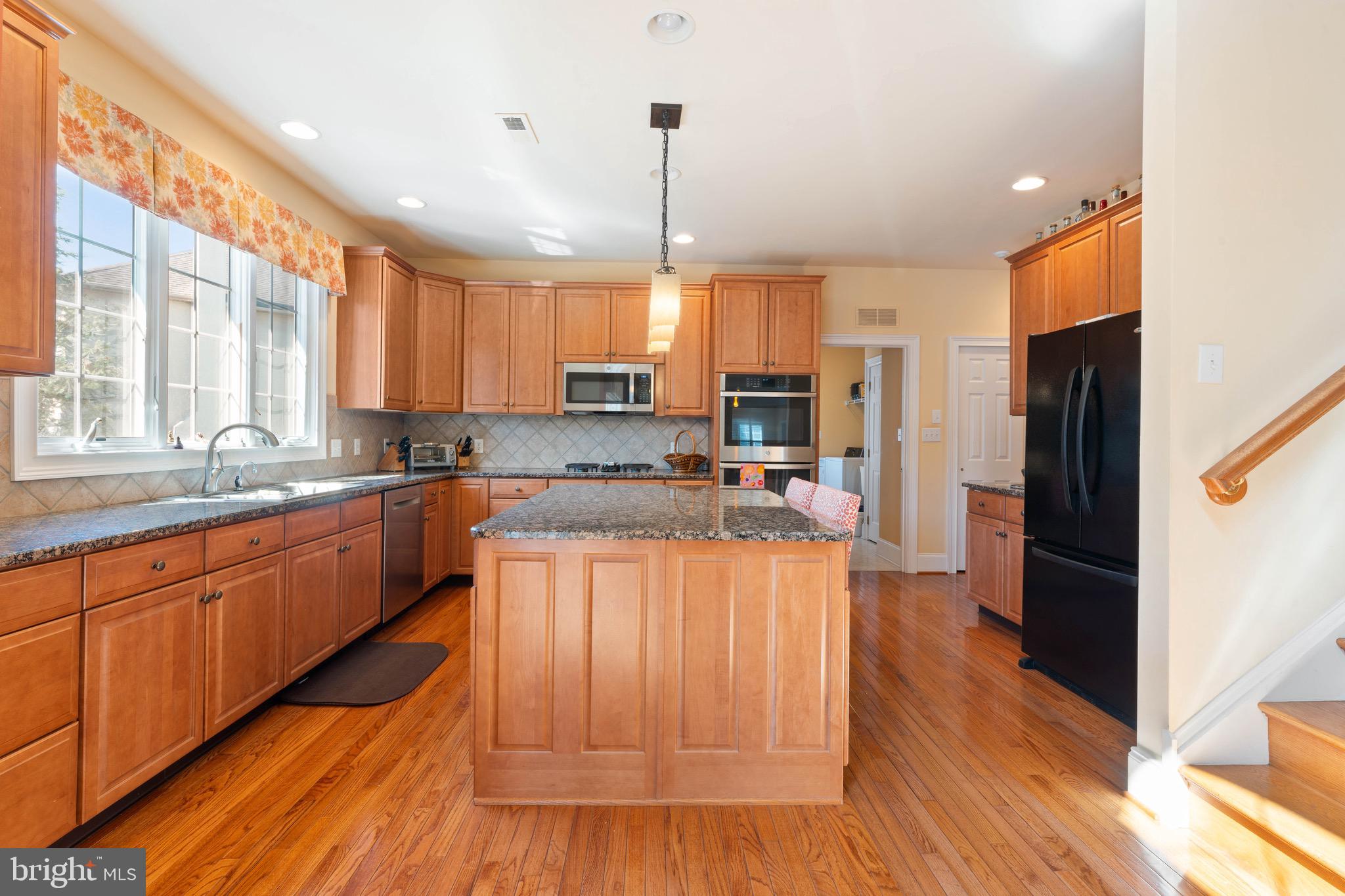 NORTHAMPTON HUNT - Residential