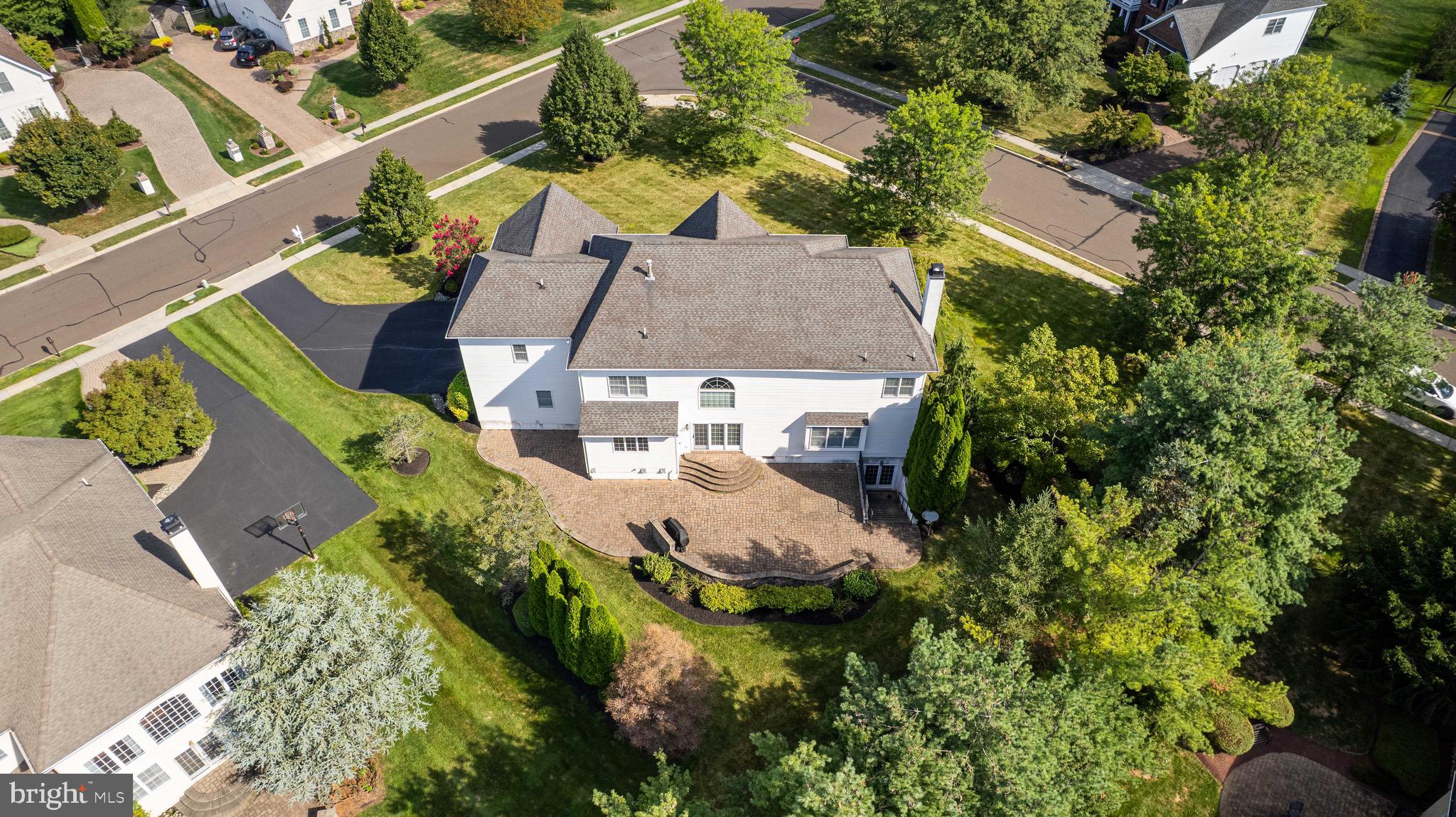 NORTHAMPTON HUNT - Residential