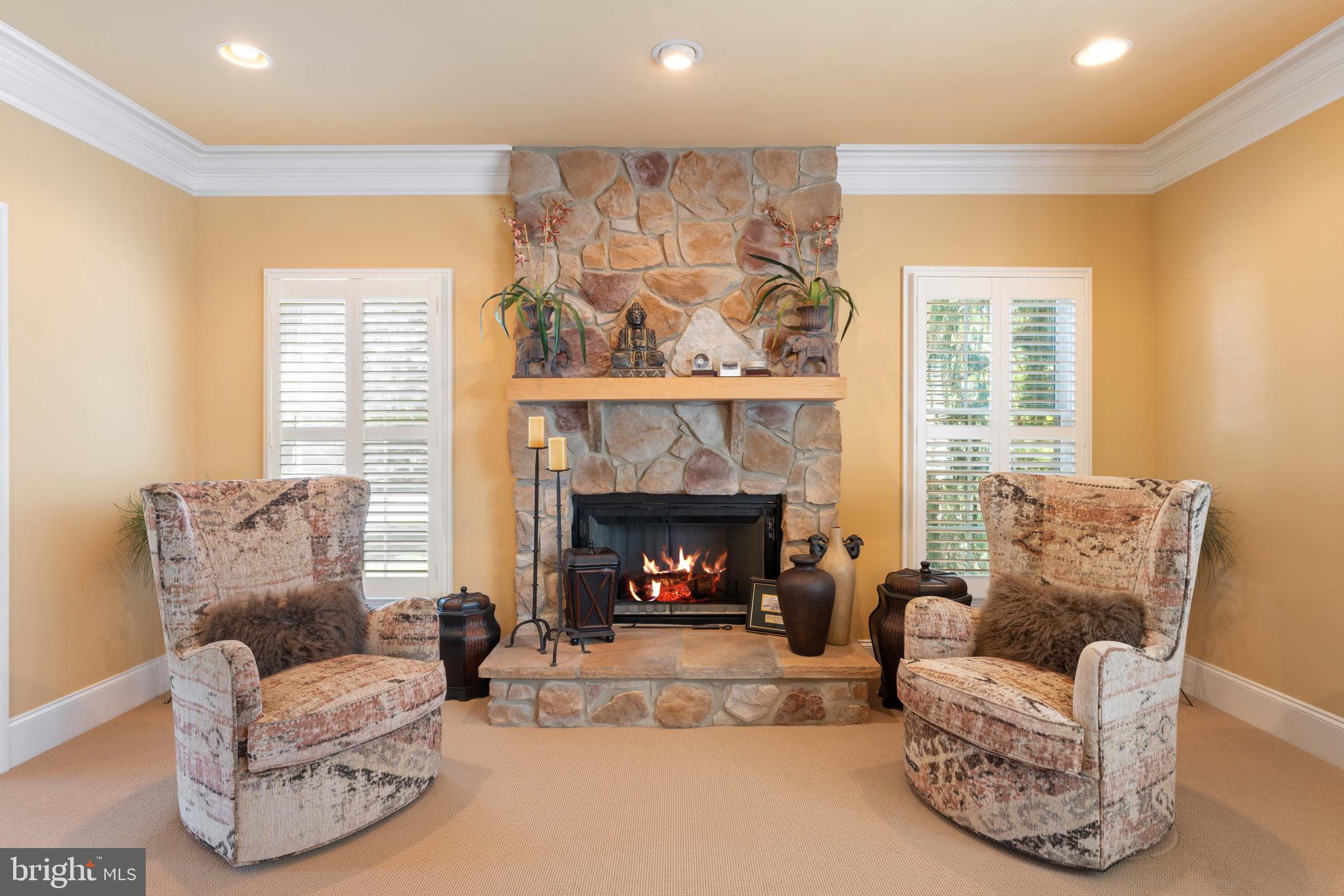 NORTHAMPTON HUNT - Residential