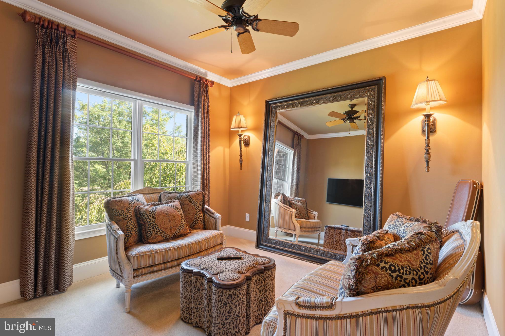 NORTHAMPTON HUNT - Residential