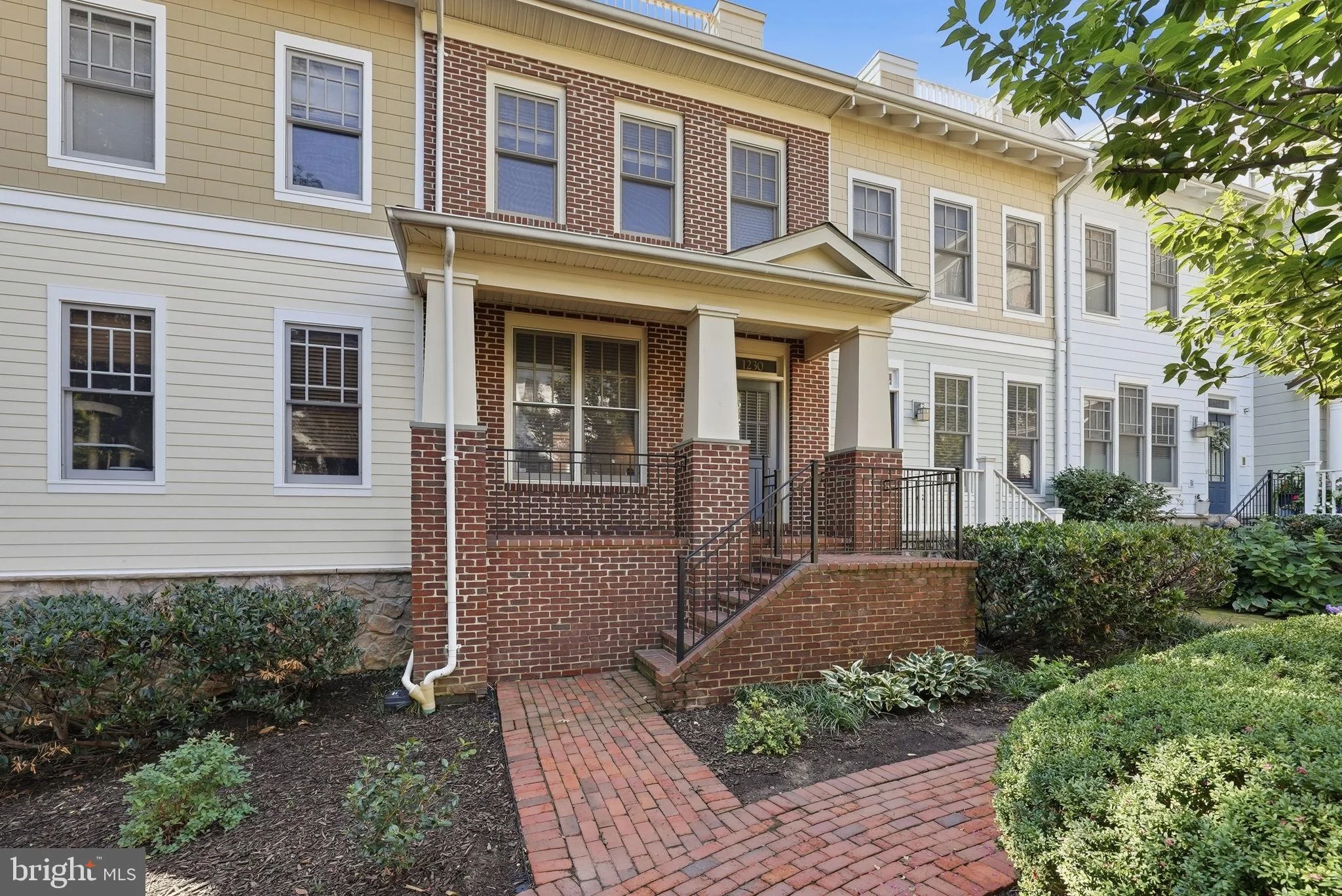 1230 N Danville Street, Arlington, VA, 22201