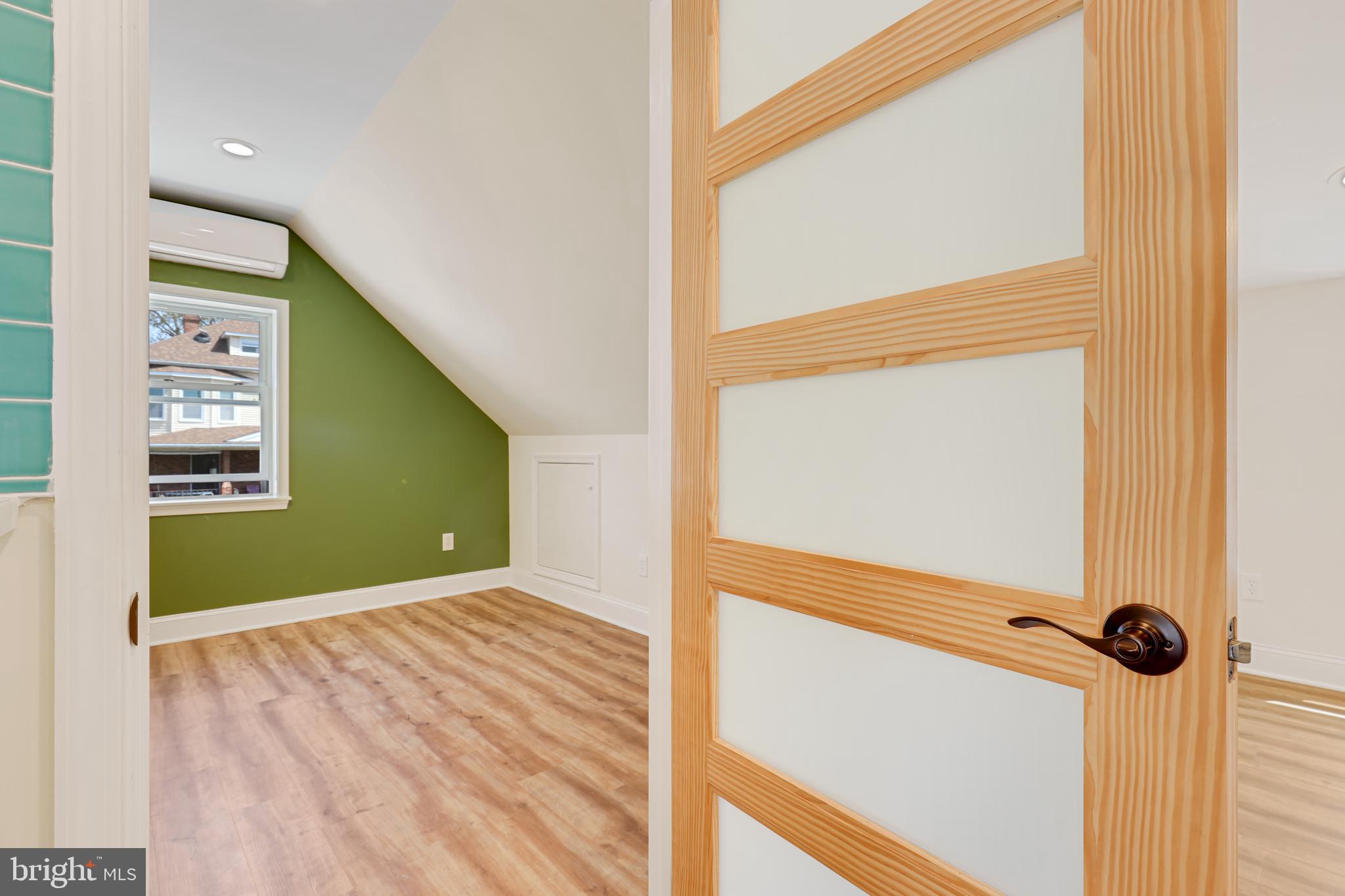 FAIRLAWN - Residential