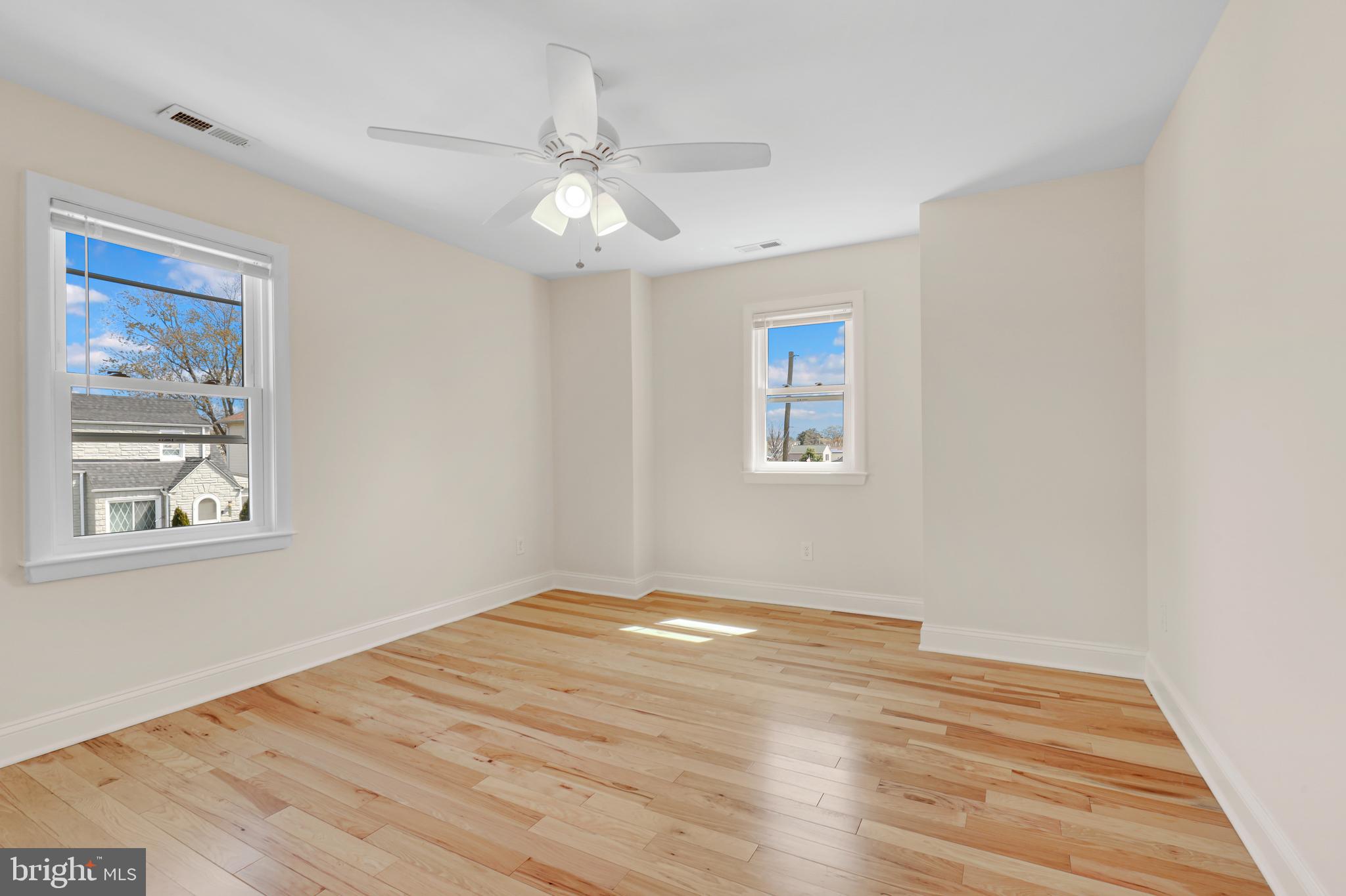 FAIRLAWN - Residential