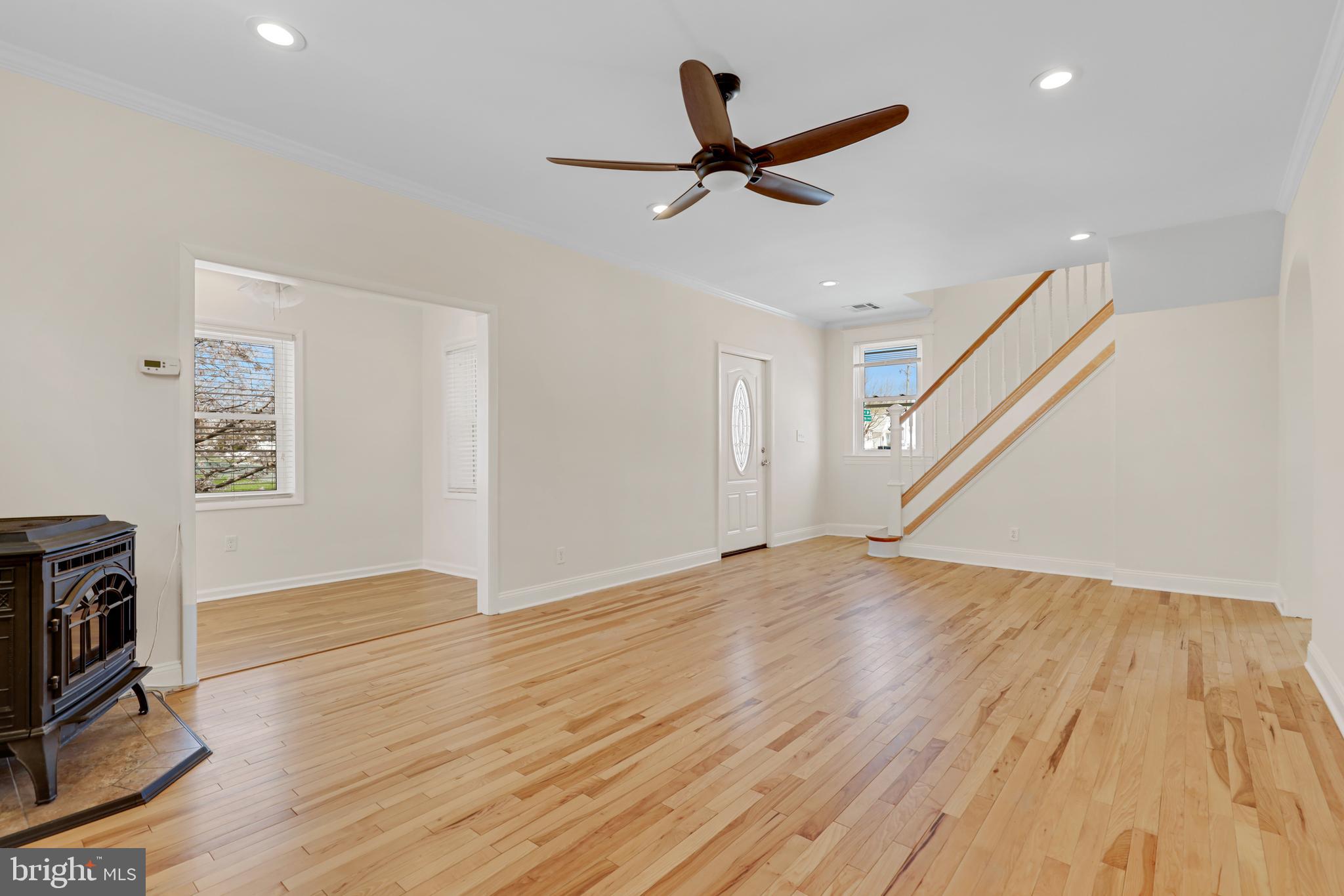 FAIRLAWN - Residential