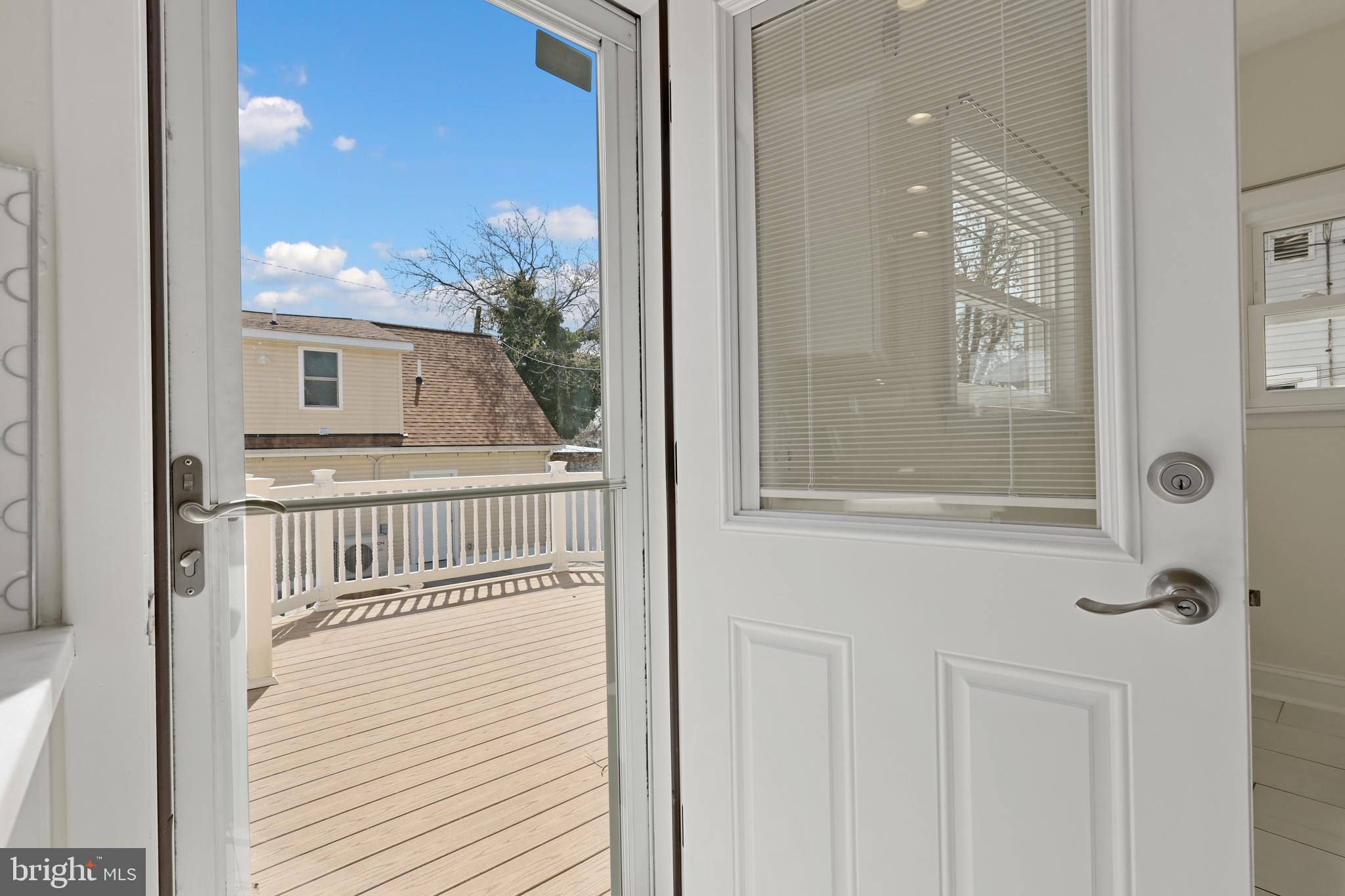 FAIRLAWN - Residential