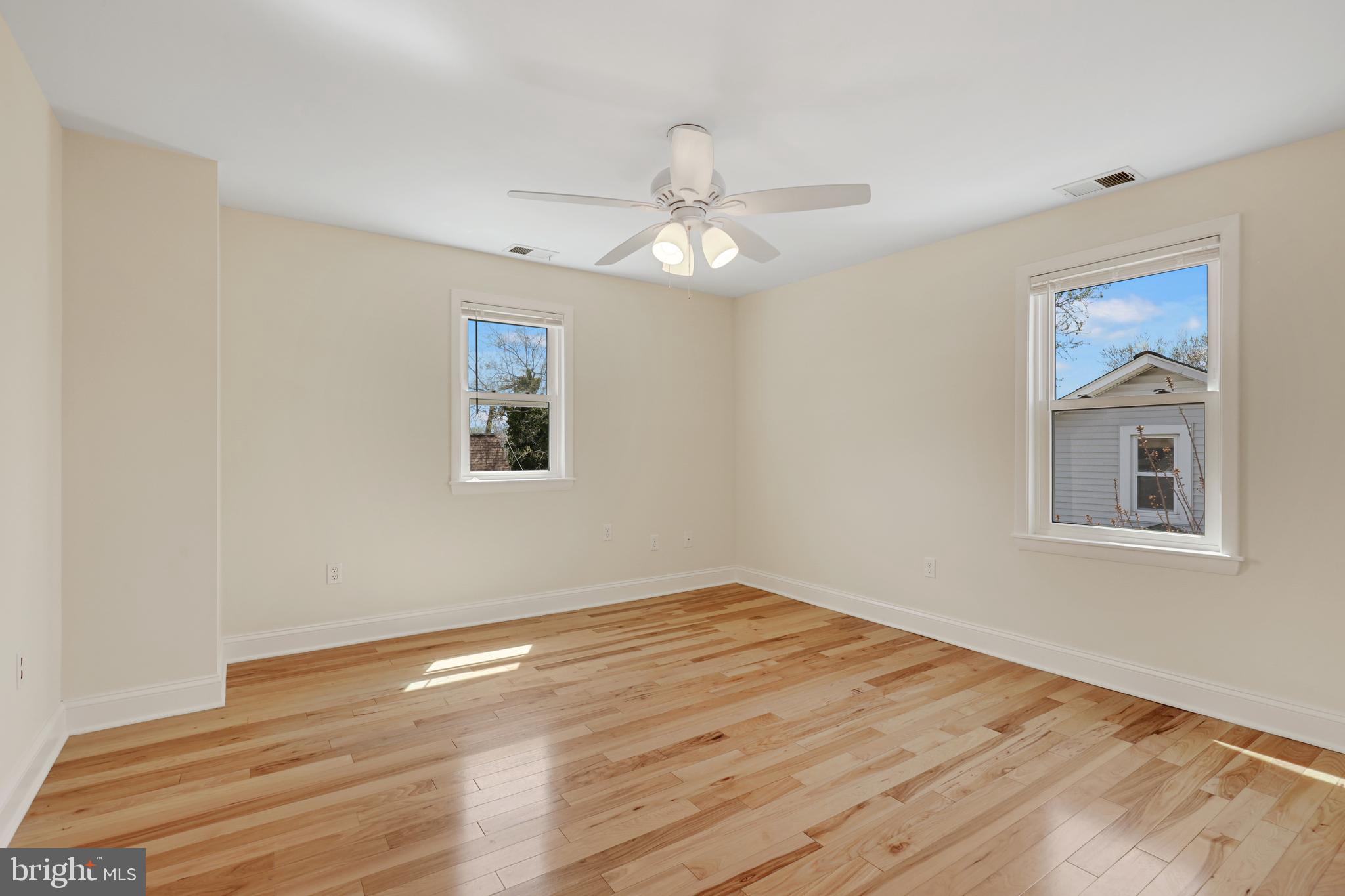 FAIRLAWN - Residential