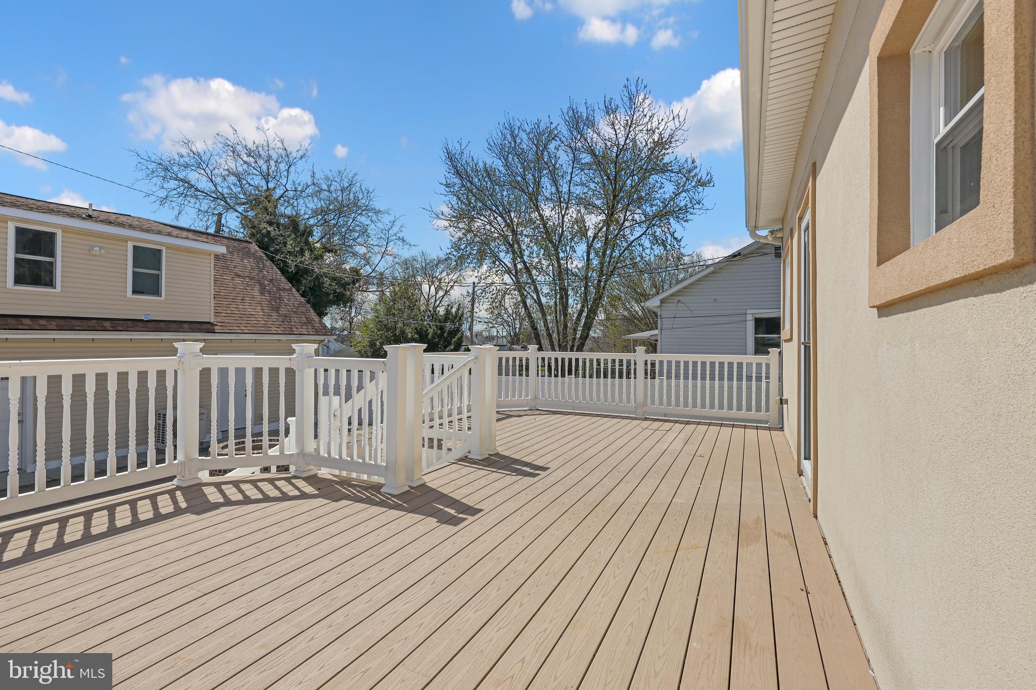 FAIRLAWN - Residential