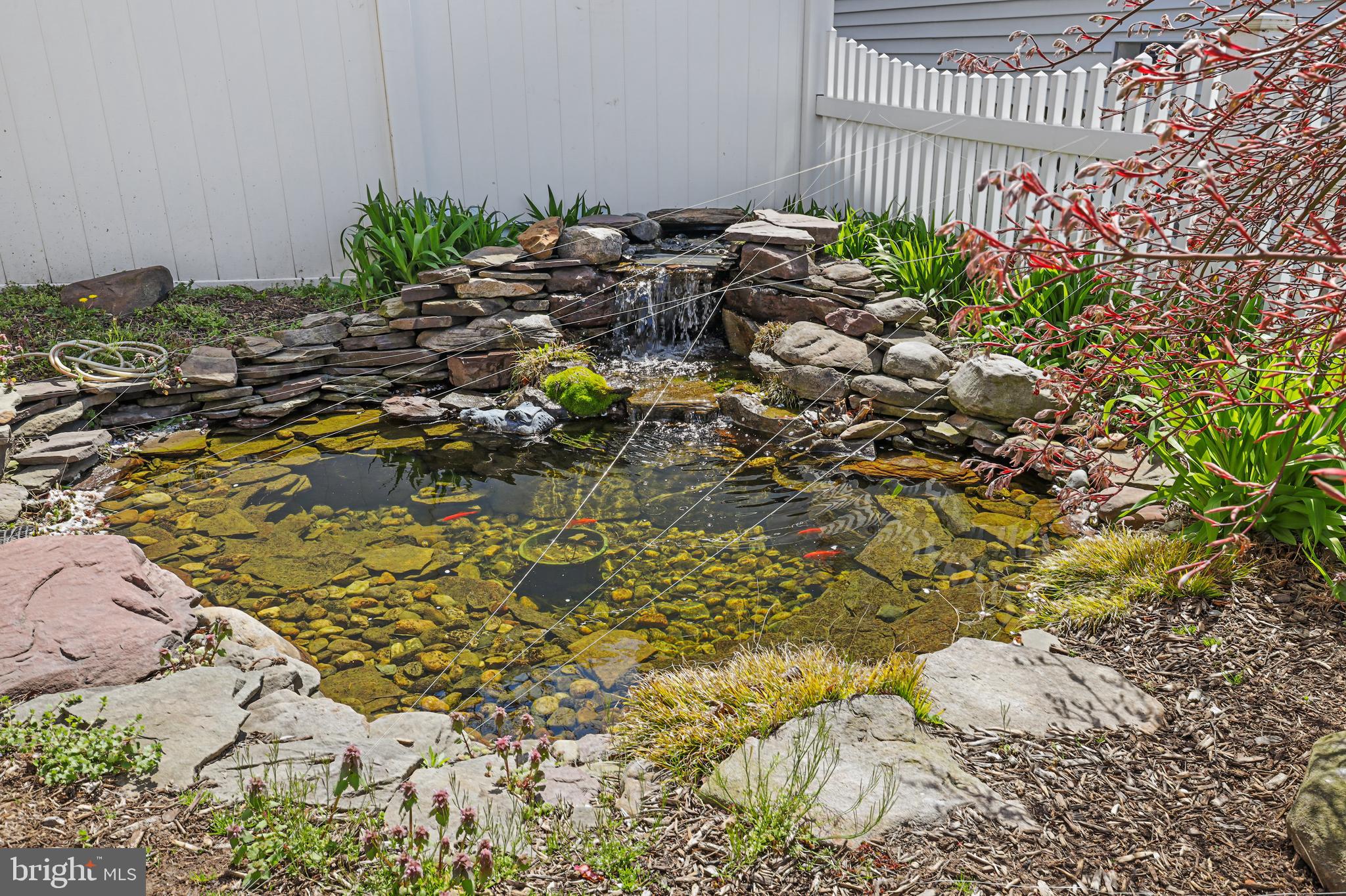 FAIRLAWN - Residential