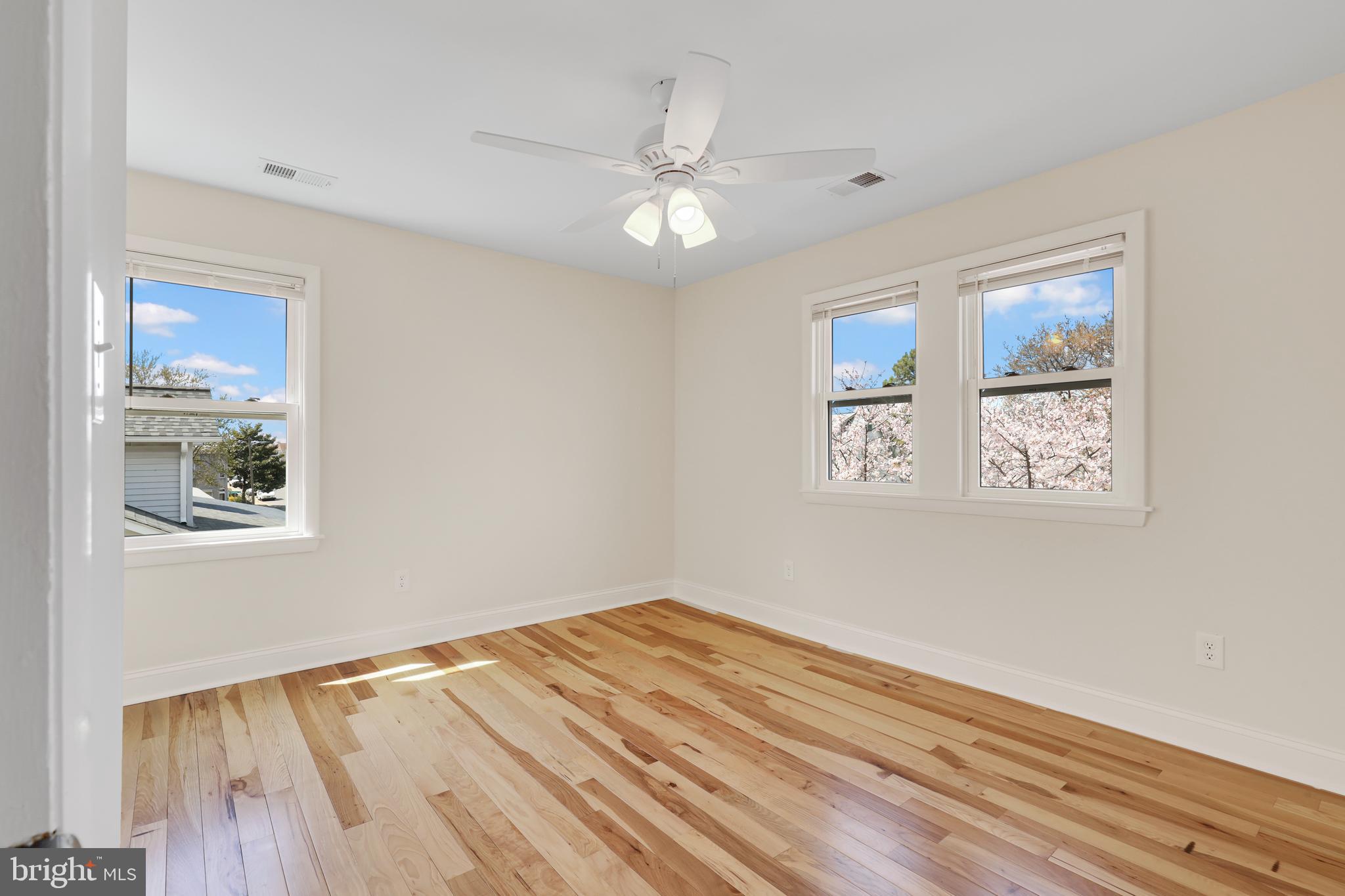 FAIRLAWN - Residential