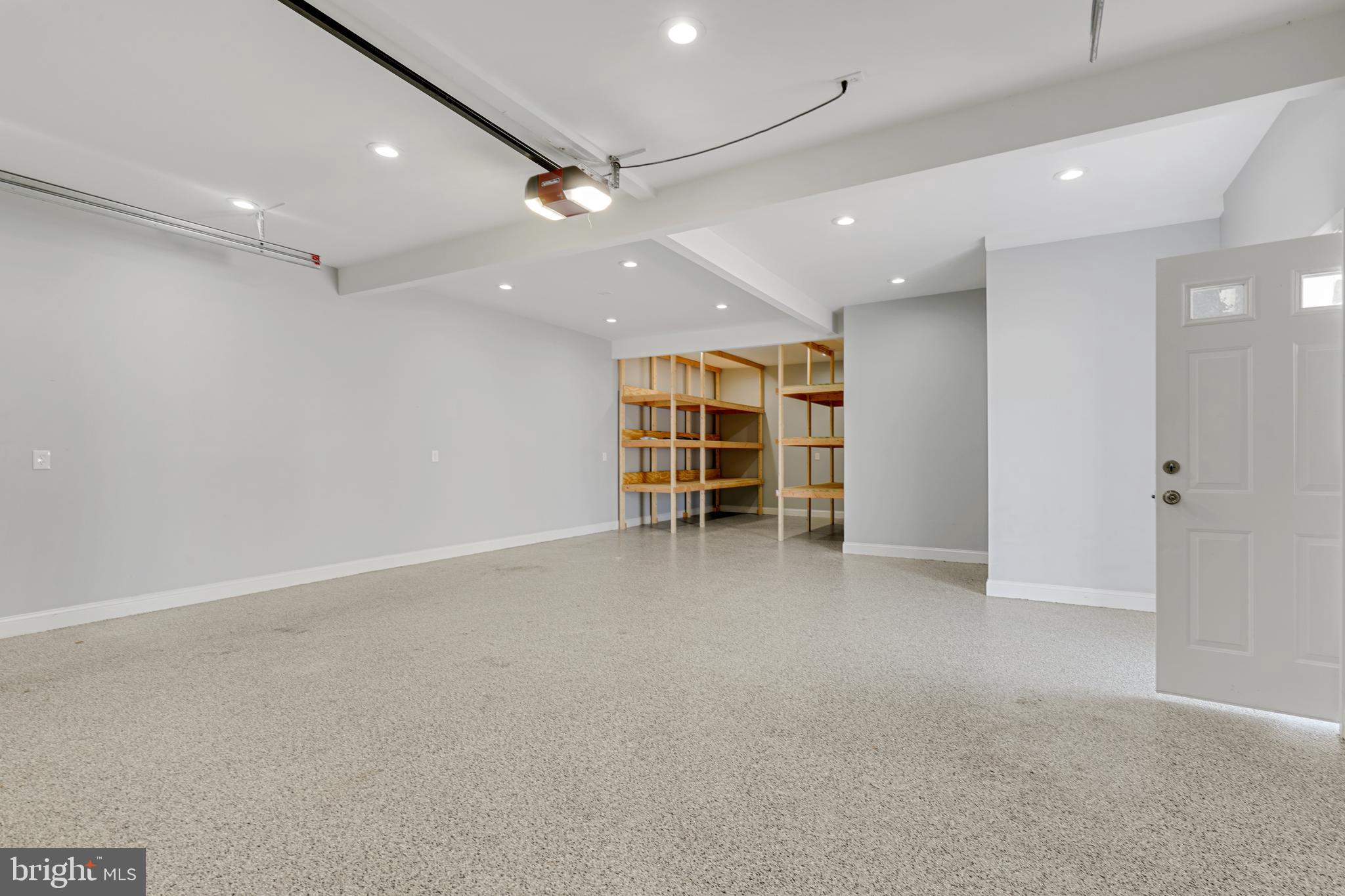 FAIRLAWN - Residential