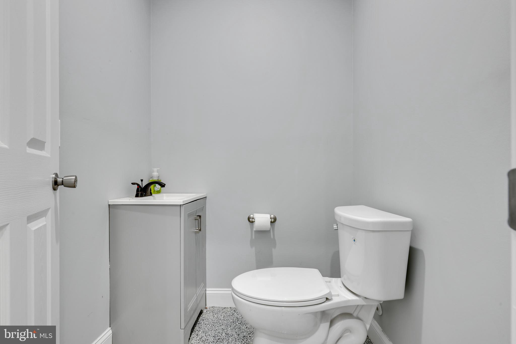 FAIRLAWN - Residential