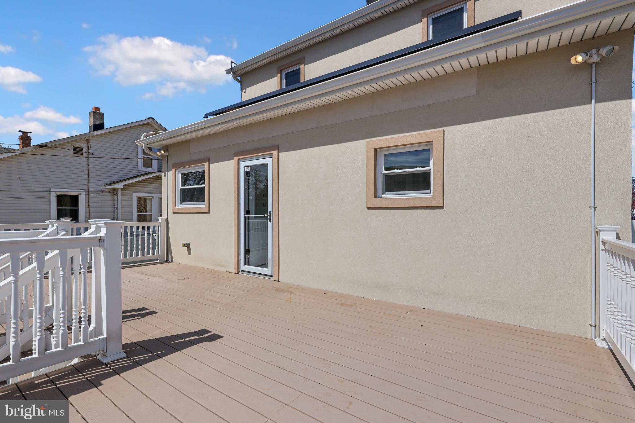 FAIRLAWN - Residential