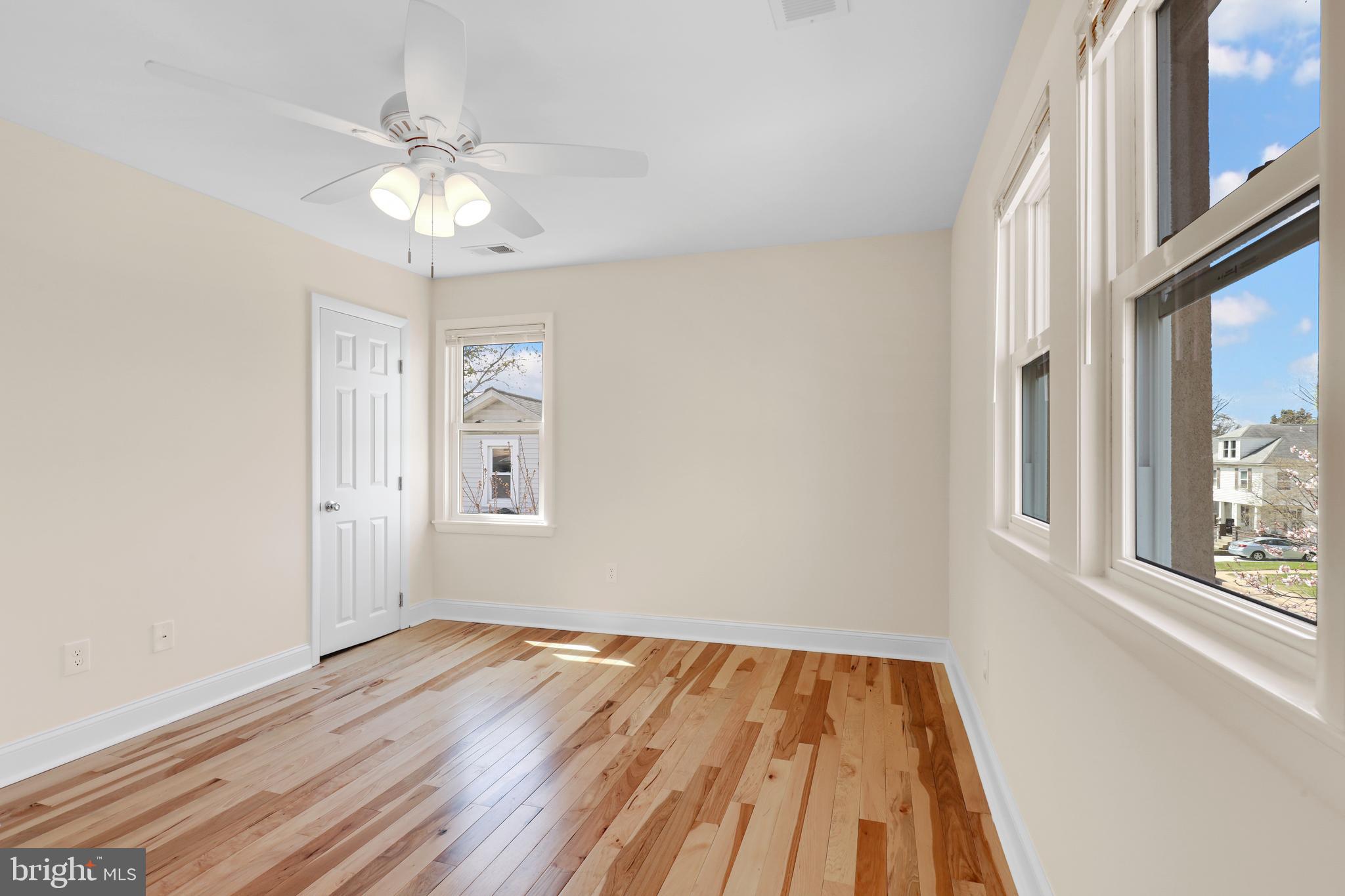 FAIRLAWN - Residential