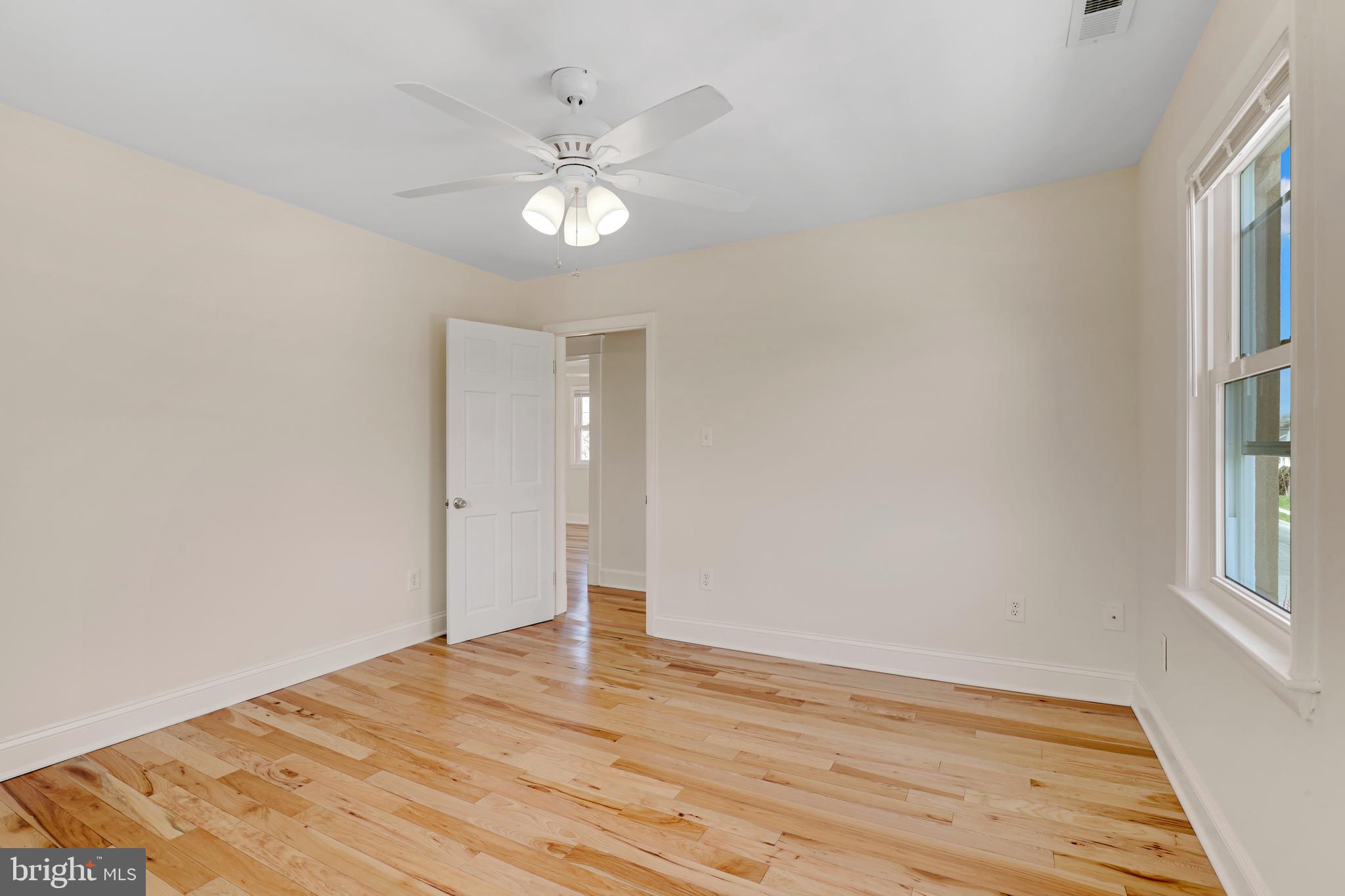 FAIRLAWN - Residential