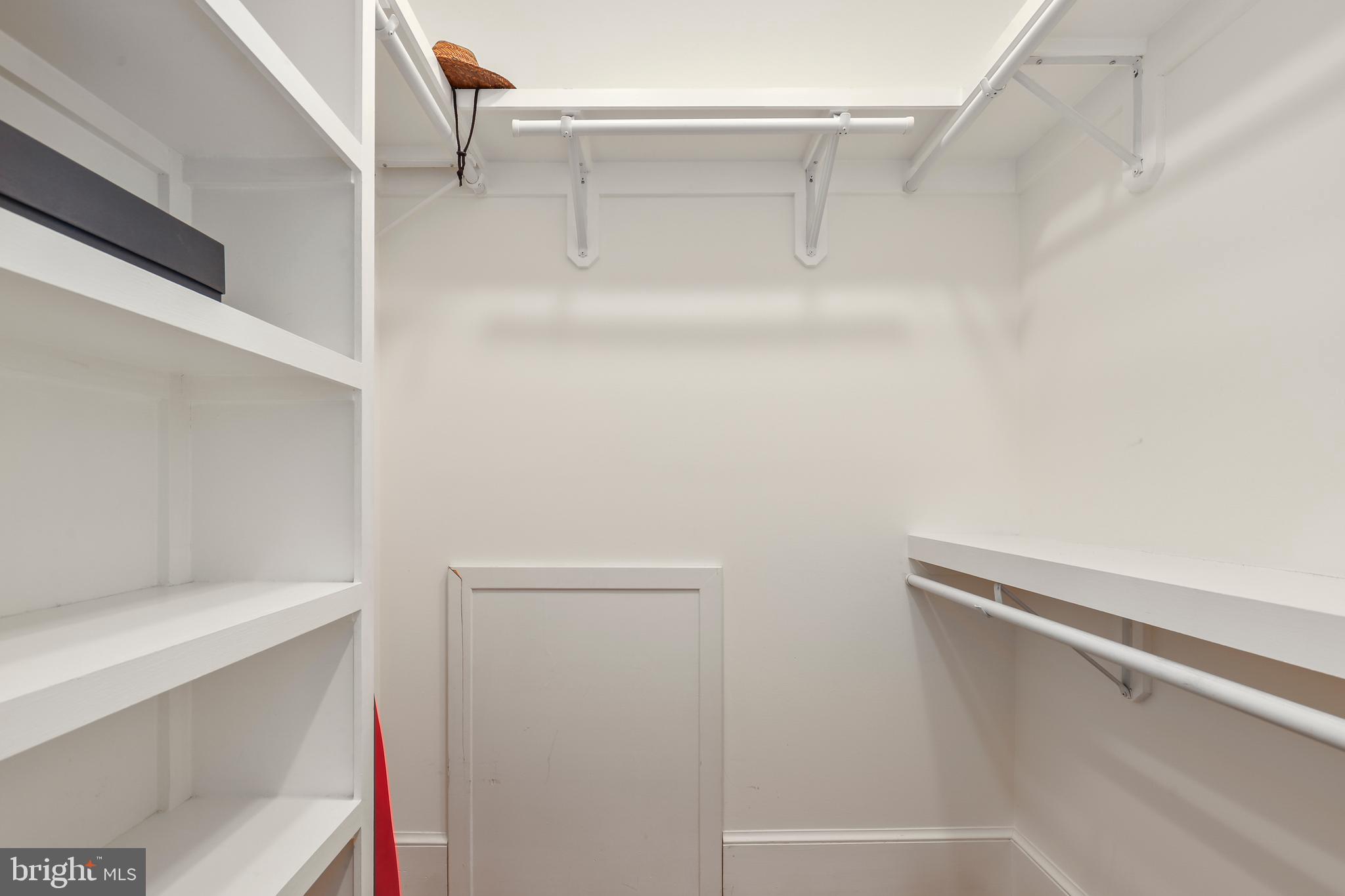 DEL RAY - Residential