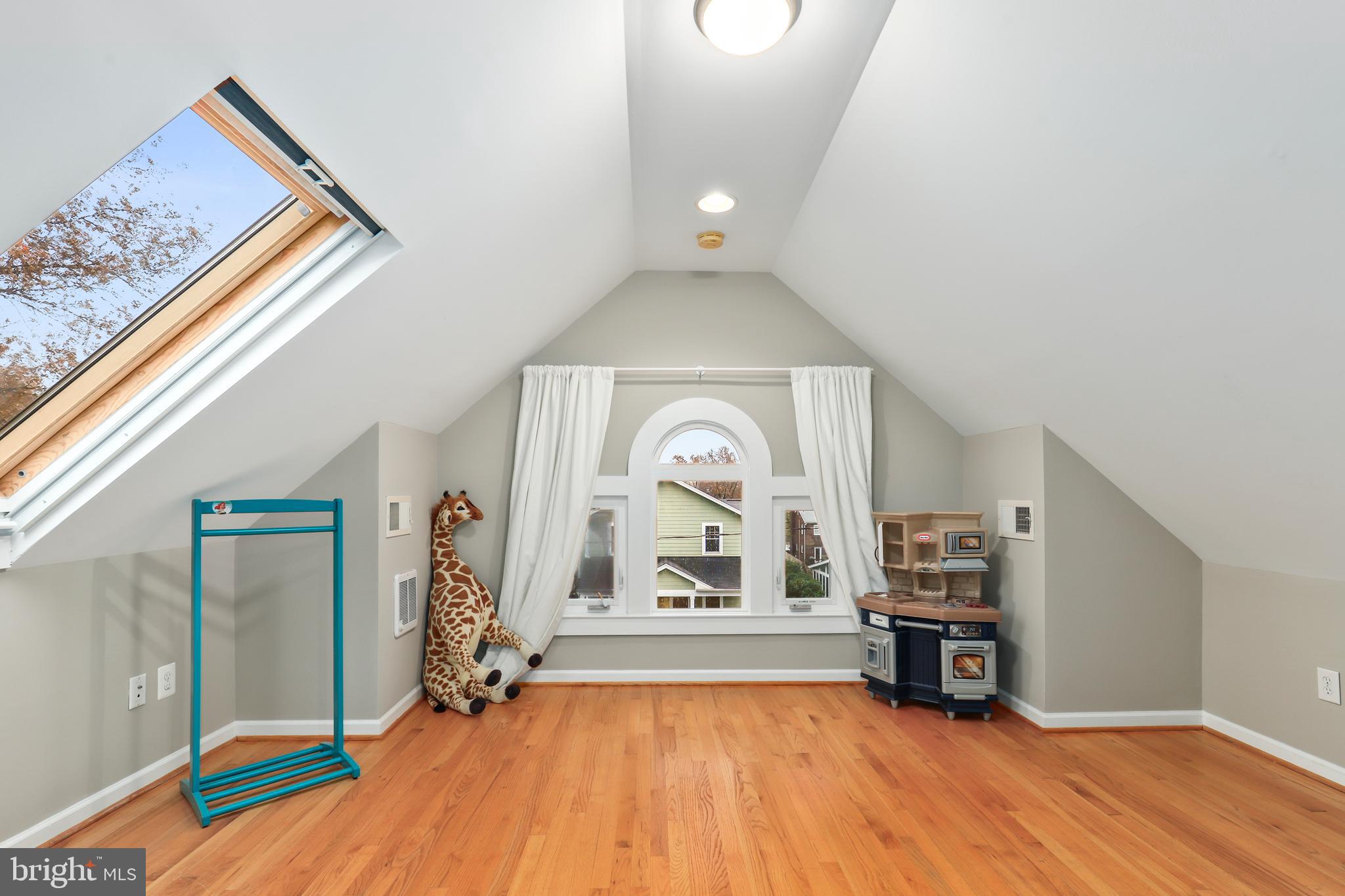 DEL RAY - Residential