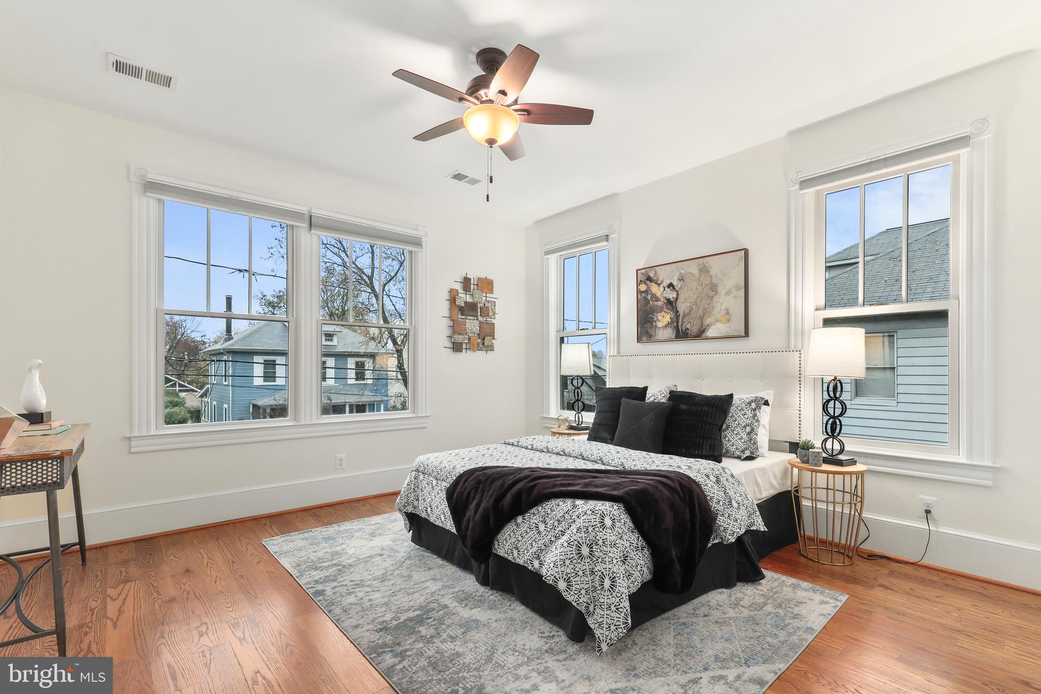 DEL RAY - Residential